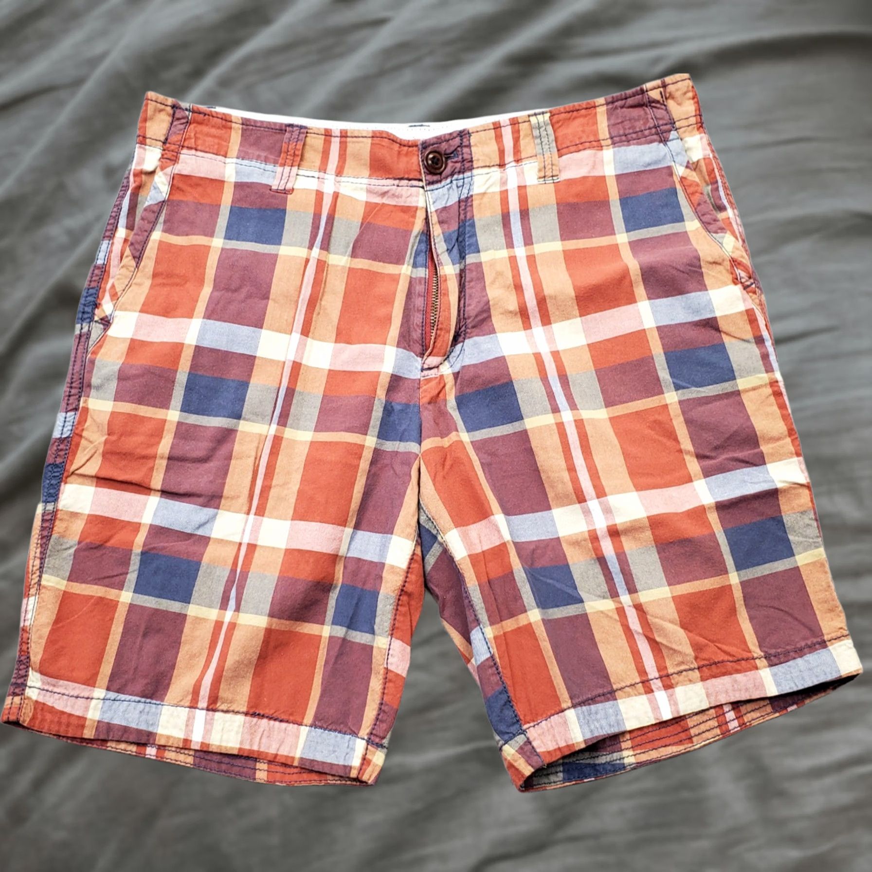 Fossil Fossil Chino Shorts Mens 32 Multicolor Plaid Slash Pocket Low Waist Regular Fit Shirt Size US 32 / EU 48 - 1 Thumbnail