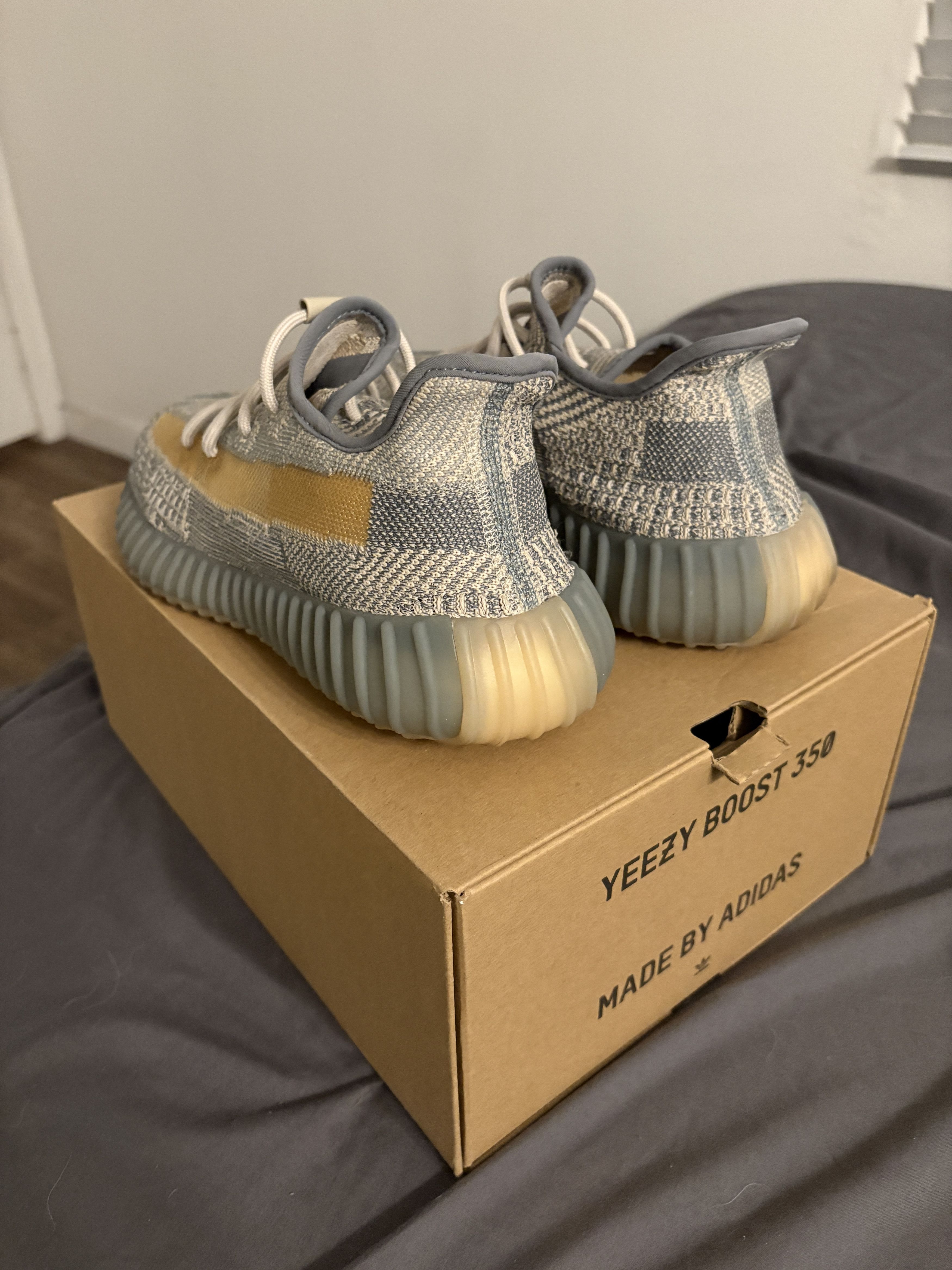 Adidas Yeezy Boost 350 V2 Israfi Size US 9 / EU 42 - 2 Thumbnail