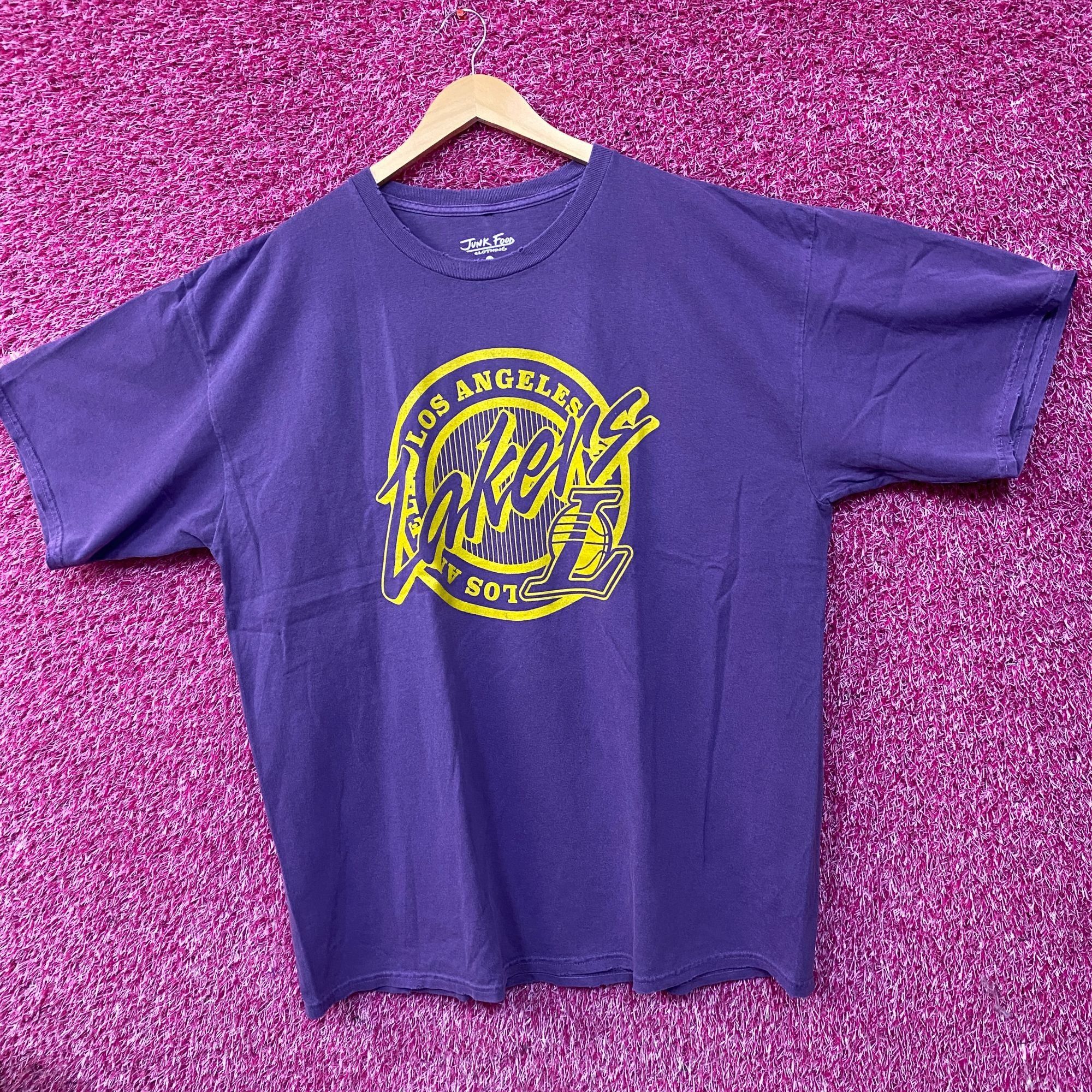 Junk Food Junk Food Clothing NBA Los Angeles Lakers Crest Vintage Styl Size US XL / EU 56 / 4 - 3 Thumbnail