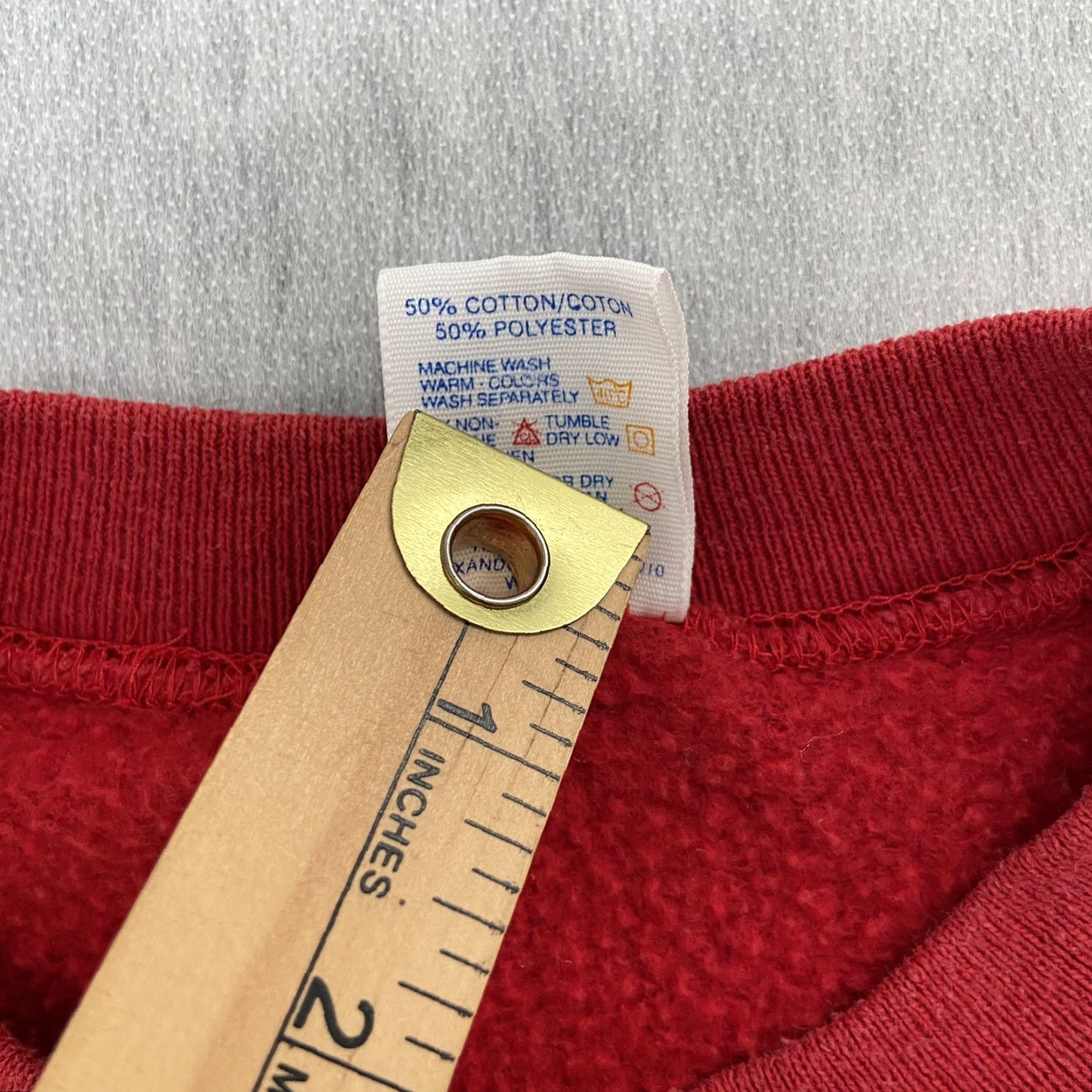 Jerzees VINTAGE Christmas Holiday Sweater Adult Dear Santa Pullover Red Mens Large L 90s Brand JERZEES Size Size L / US 10 / IT 46 - 7 Thumbnail