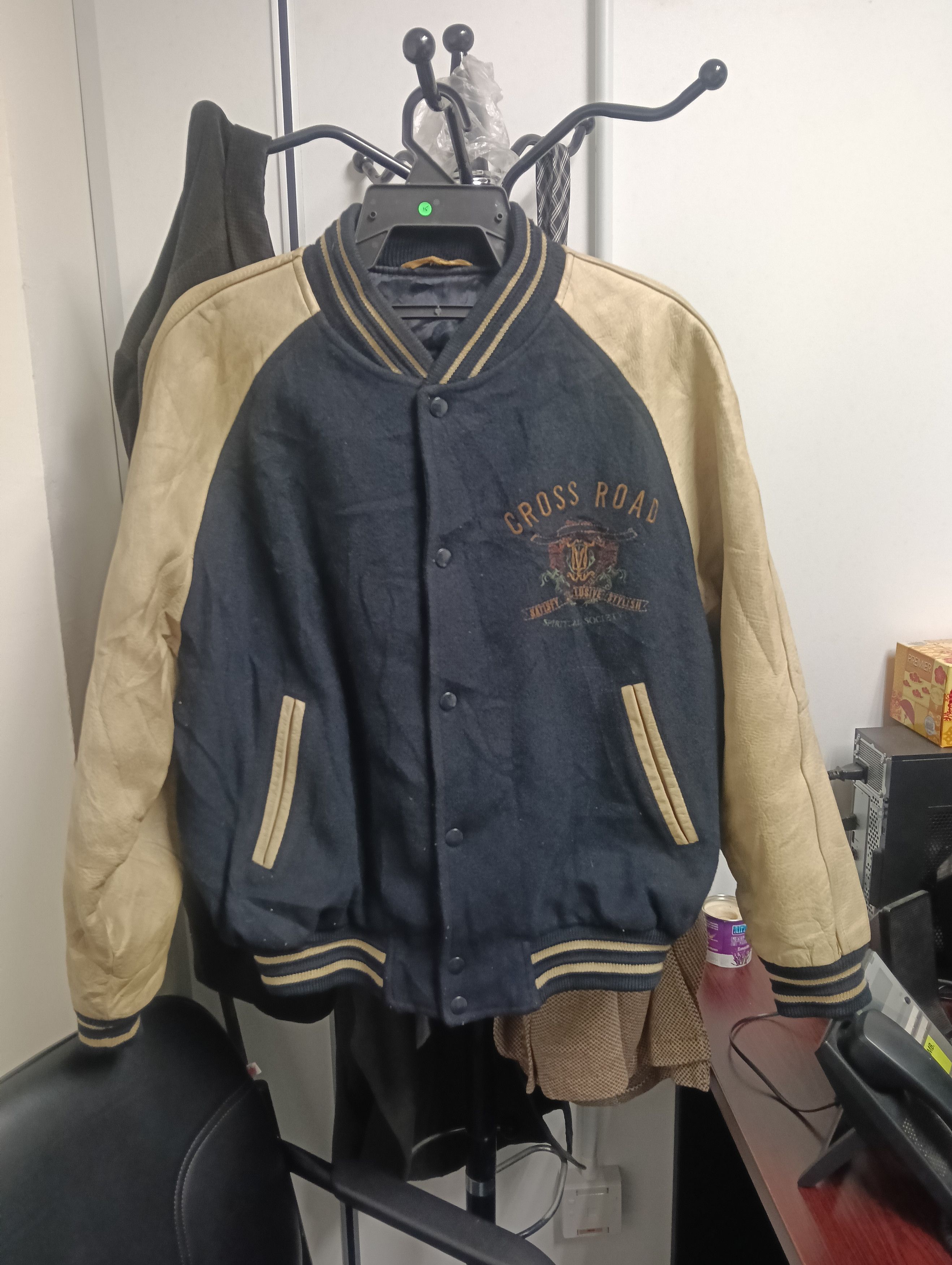 Vintage Vintage Varsity Jacket Size US XXL / EU 58 / 5 - 1 Thumbnail