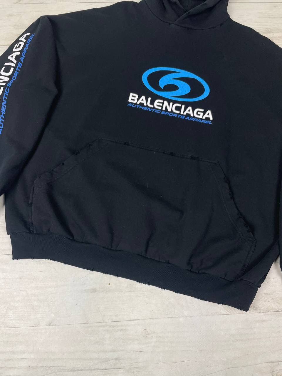 Balenciaga Balenciaga Surfer Hoodie Oversized Size US L / EU 52-54 / 3 - 6 Thumbnail