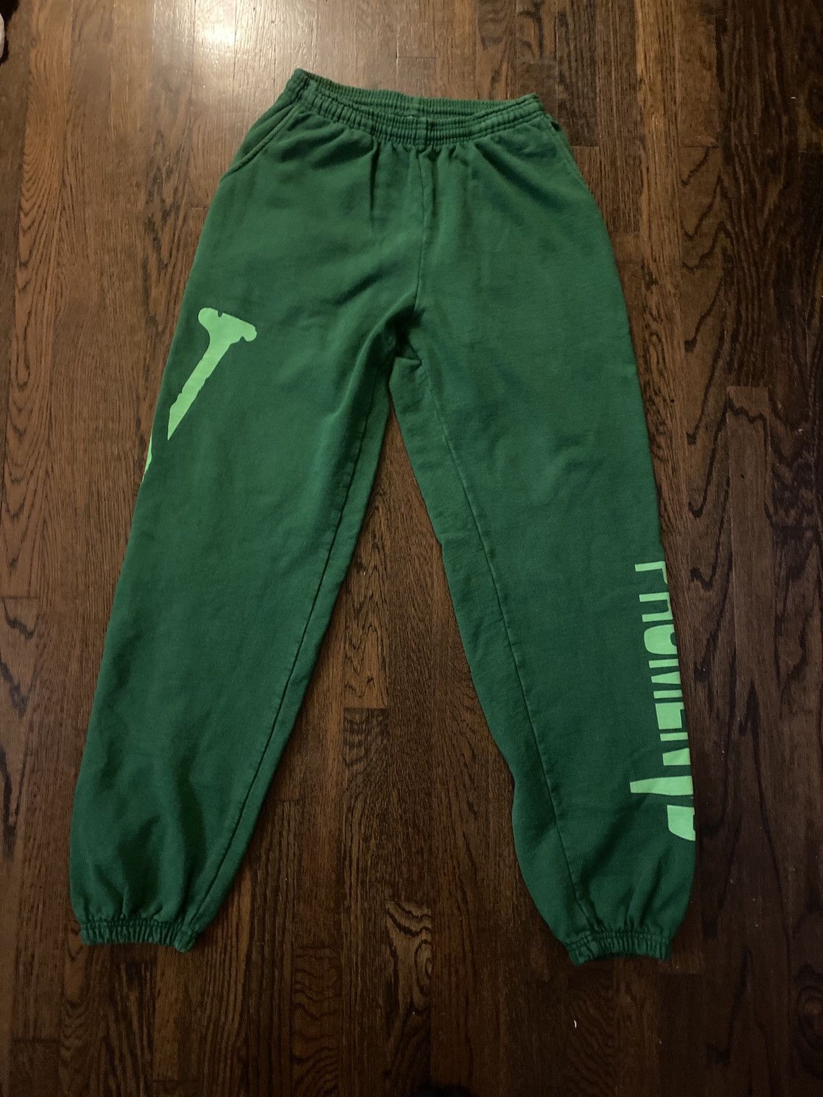A$AP Rocky × Vlone Vlone x ASAP Rocky Sweatpants Size 30 Size US 30 / EU 46 - 1 Thumbnail