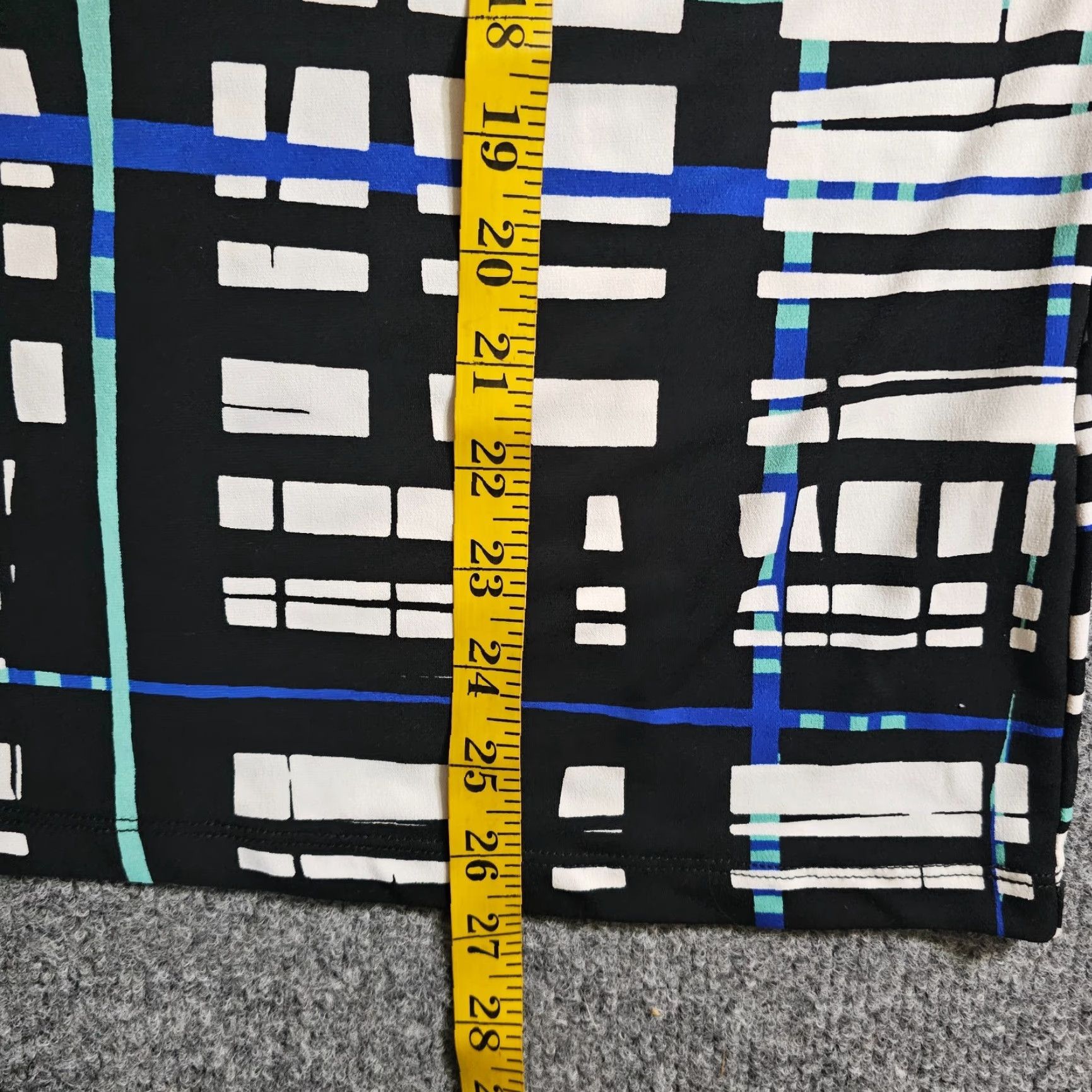 Vintage Chicos Top 3 Women XL Black Blue Plaid Abstract Stretch Slinky Casual Career Blouse Shirt Knit Polyester Round Neck 3/4 Sleeve Pullover Office Womens Size XL / US 12-14 / IT 48-50 - 6 Thumbnail