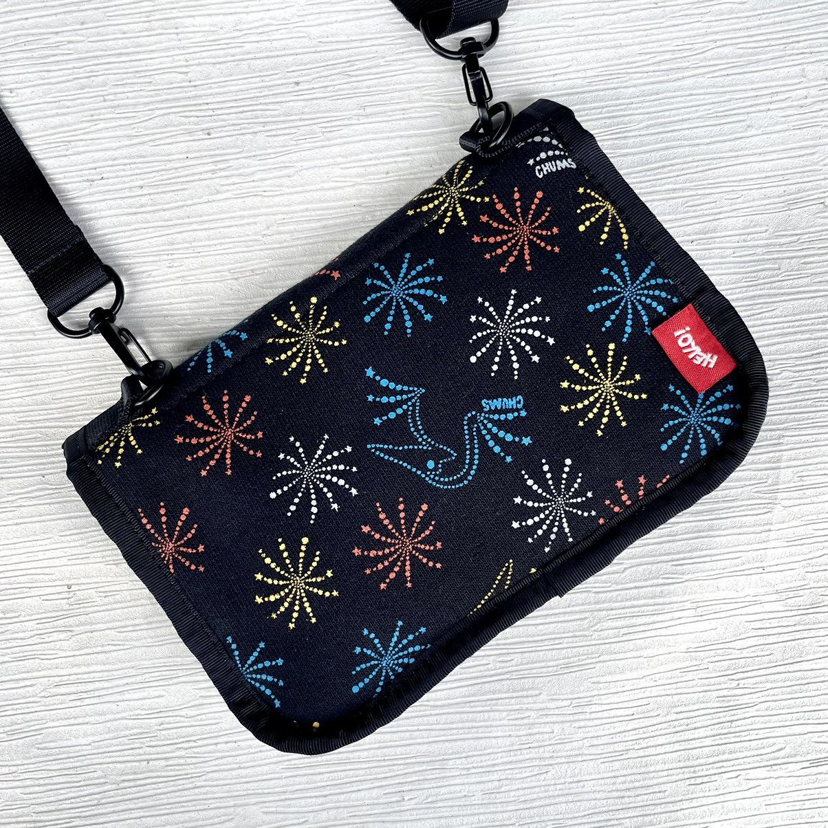 Chums Chums Flip On Small Crossbody Size ONE SIZE - 13 Thumbnail