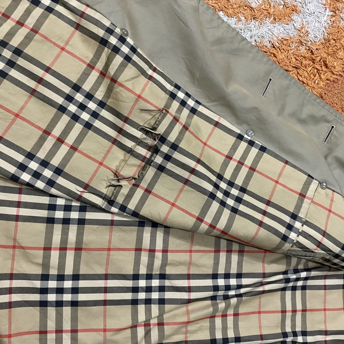 Burberry ☀️Vintage Burberrys double breasted trench coat Size US M / EU 48-50 / 2 - 8 Thumbnail