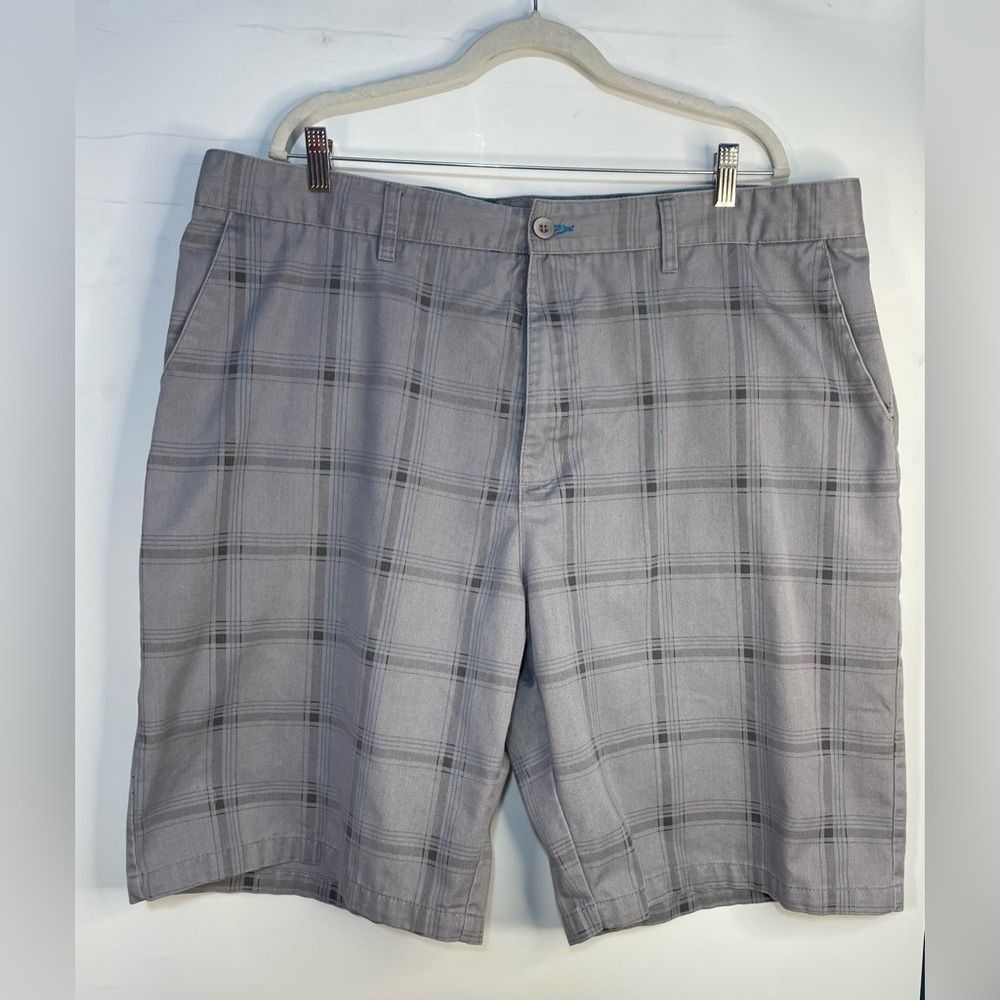 Burnside Burnside Grey Plaid Cargo Shorts Size 44 Size US 44 / EU 60 - 1 Thumbnail