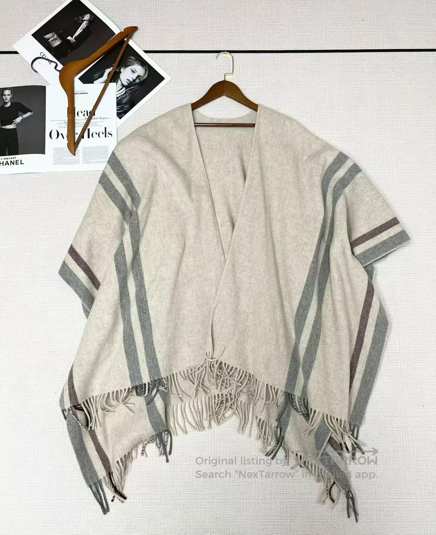 Max Mara Maxmara Wool Cape Shawl Poncho. Size M / US 6-8 / IT 42-44 - 1 Thumbnail