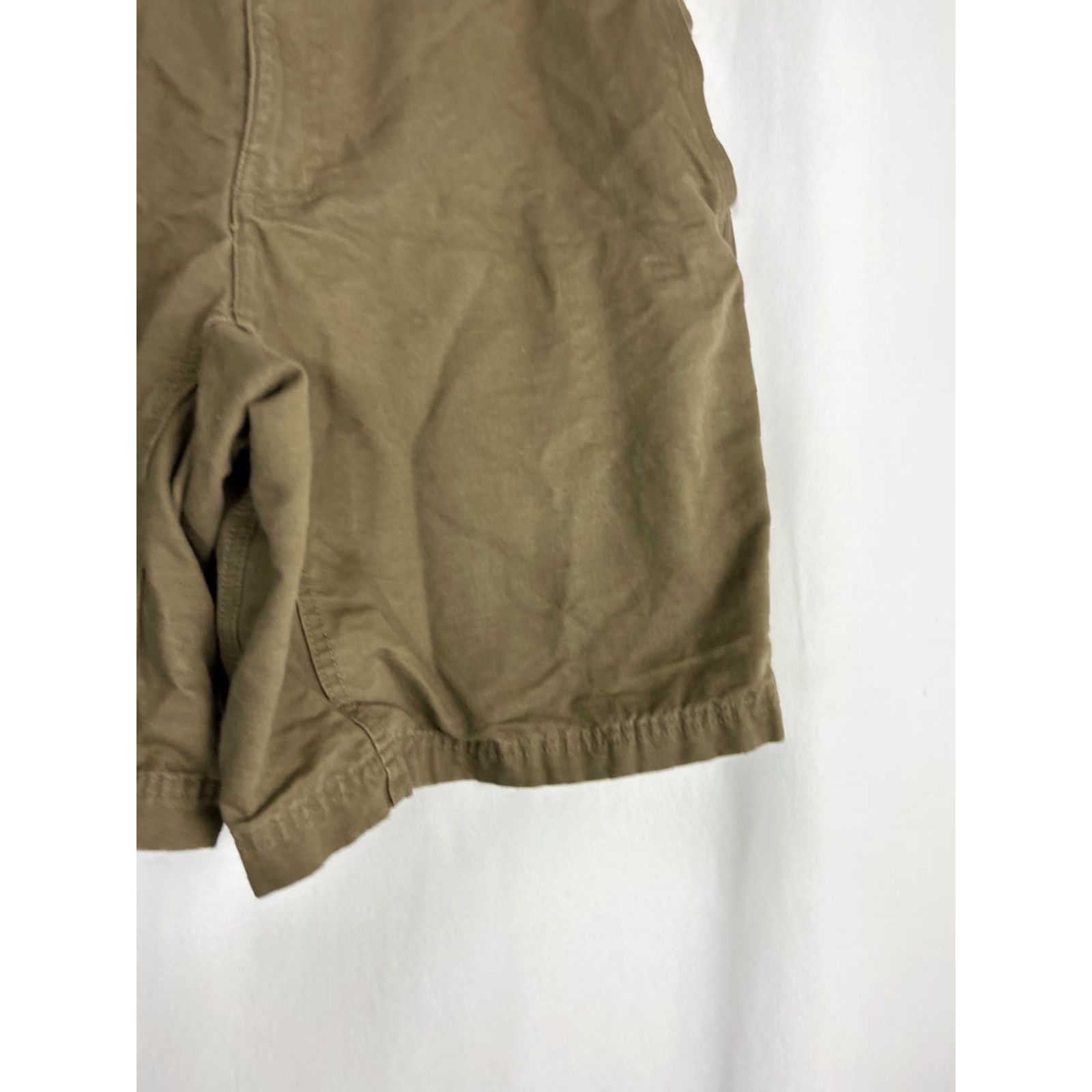 Olive Columbia Cargo Shorts Men Olive 36x9.5” Outdoor Zipper Snap Green 90s? Size US 36 / EU 52 - 3 Thumbnail
