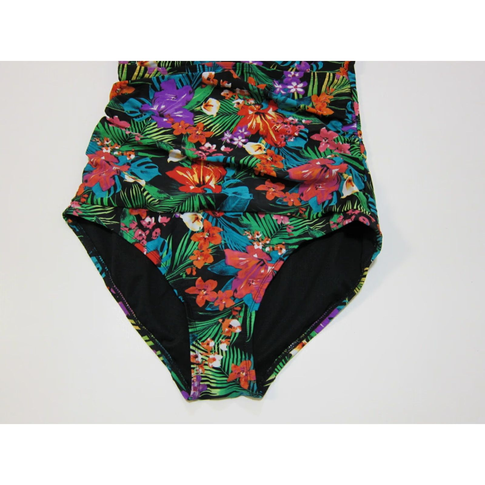 Catalina **Green Red Catalina Floral Ruched Women's One Piece Swimsuit 10** User: Green Red Catalina Floral Ruched Women's One Piece Swimsuit 10 Size ONE SIZE - 7 Thumbnail