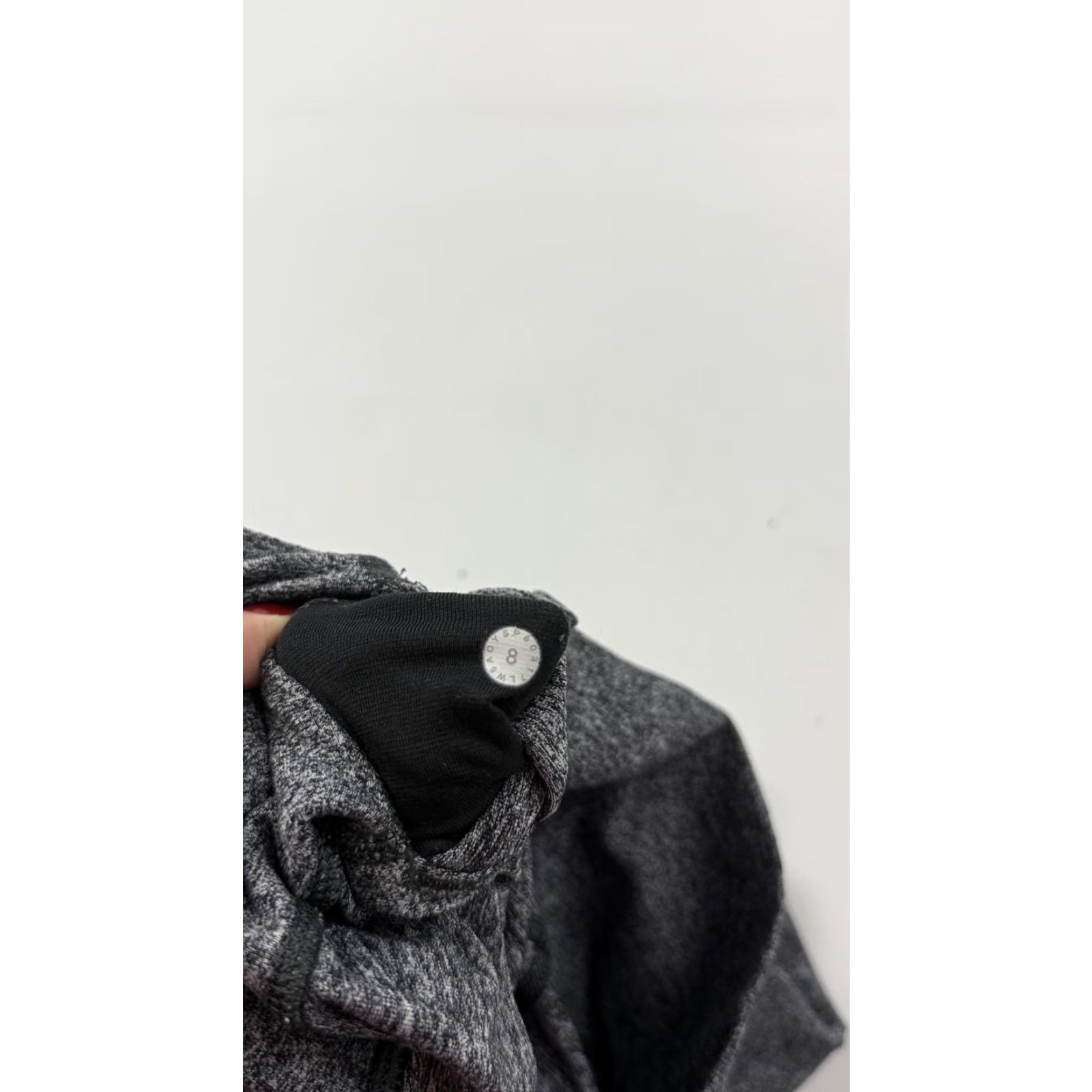 Lululemon Lululemon Leggings Womens 8 Gray Black Heather High Rise Yoga Pants Grit Logo Size 30" / US 8 / IT 44 - 2 Thumbnail