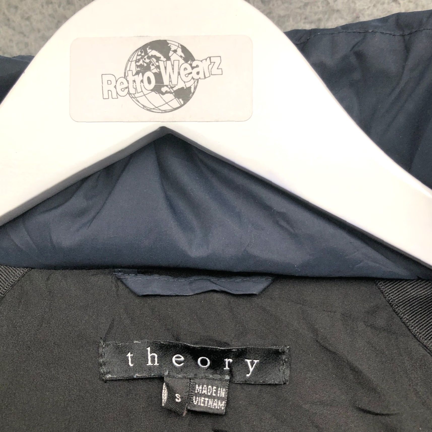 Theory Theory Down Quilted Puffer Full Zip Jacket Mens Small Hooded Navy Parka Taslan Polyester Zip Mens Small Hooded Puffer Jacket Size US S / EU 44-46 / 1 - 3 Thumbnail