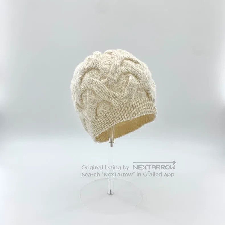 Loro Piana Loro Piana size M Beige Ribbed Cashmere Knit Woolen Cap Size ONE SIZE - 3 Thumbnail