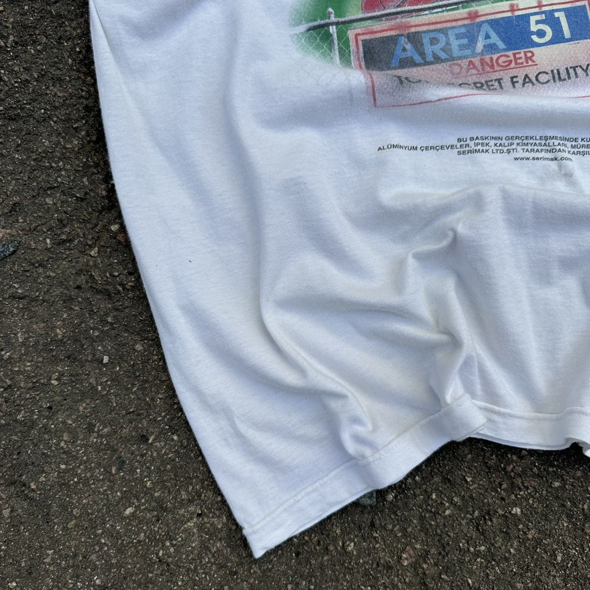 Vintage Vintage T-shirts Joke Area 51 Alien 90s Streetwear Y2K Size US S / EU 44-46 / 1 - 6 Thumbnail