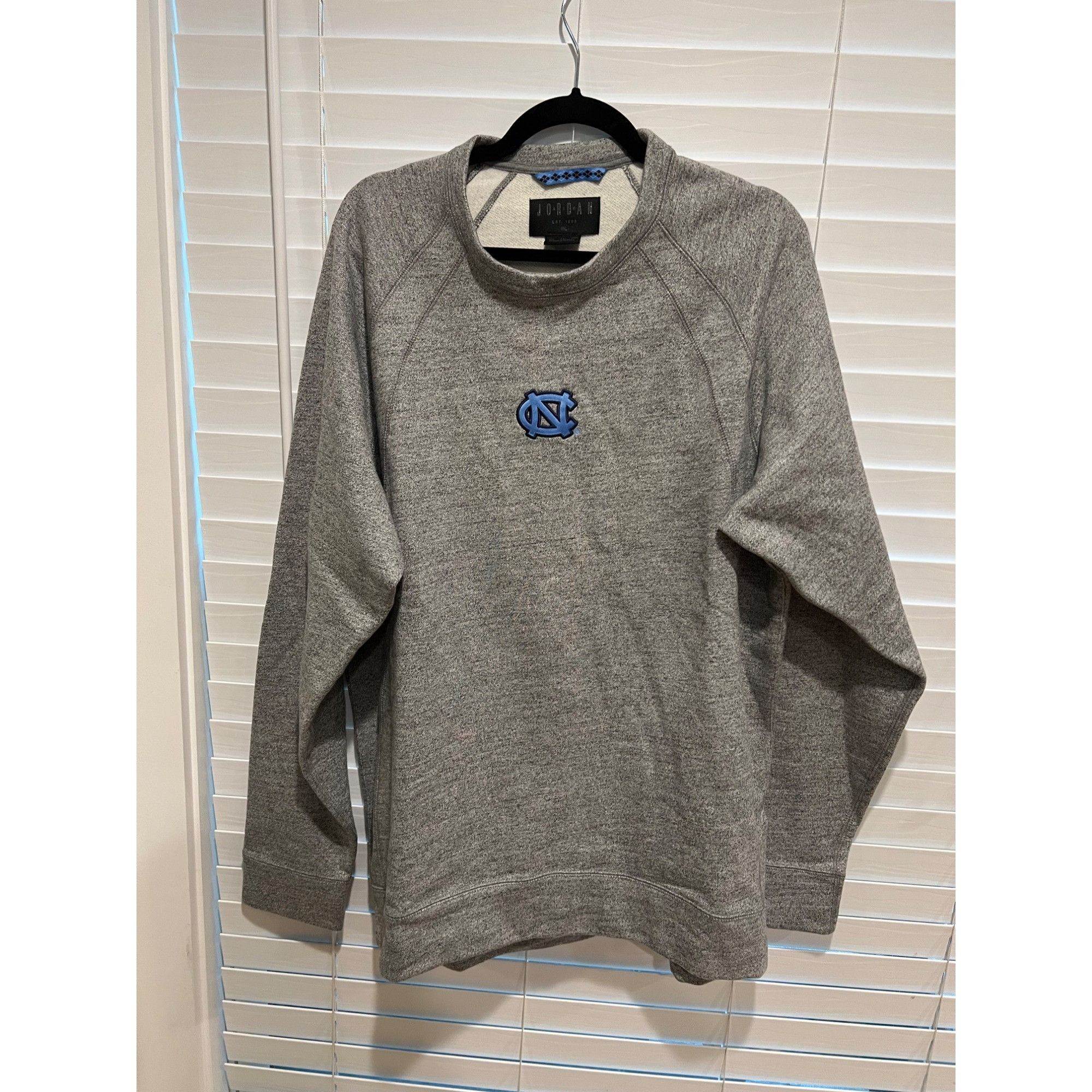 Jordan Brand × Nike Nike Air Jordan Elite North Carolina Sweater - Size XXL Size US XXL / EU 58 / 5 - 1 Thumbnail