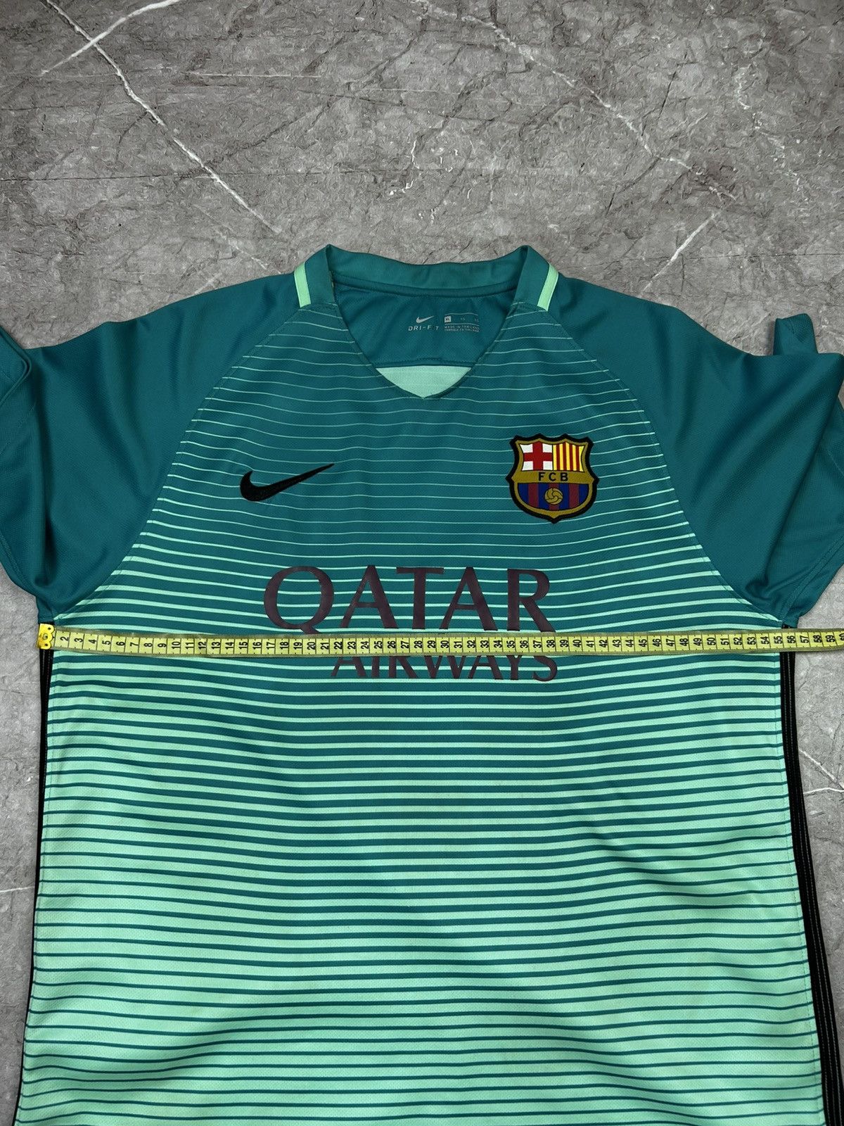 Nike Barcelona Nike 2016-2017 Third Football Soccer Jersey Sz XL Size US XL / EU 56 / 4 - 13 Thumbnail