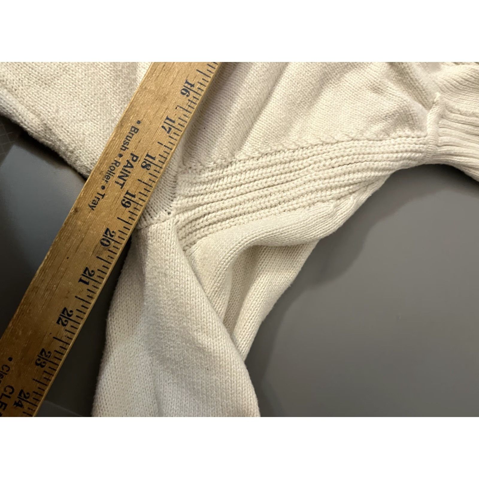 Abercrombie & Fitch Abercrombie & Fitch Sweater Women Small Ivory Textural Nock Neck Collar Pullover Size S / US 4 / IT 40 - 5 Thumbnail