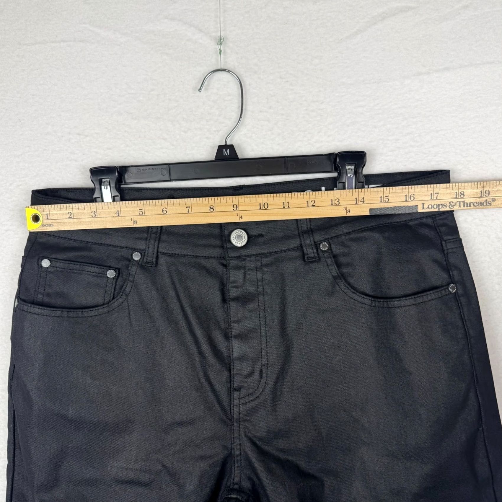 Denime SERENaDE Mens Jeans 36x32 Black Waxed Fitted Denim Stretch 5-Pocket Design EUC Vintage No Size US 36 / EU 52 - 6 Thumbnail