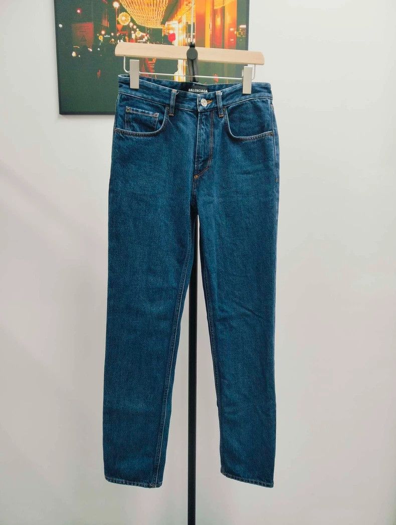 Balenciaga Balenciaga jeans 2501-Nextarrow Size US 28 / EU 44 - 1 Thumbnail