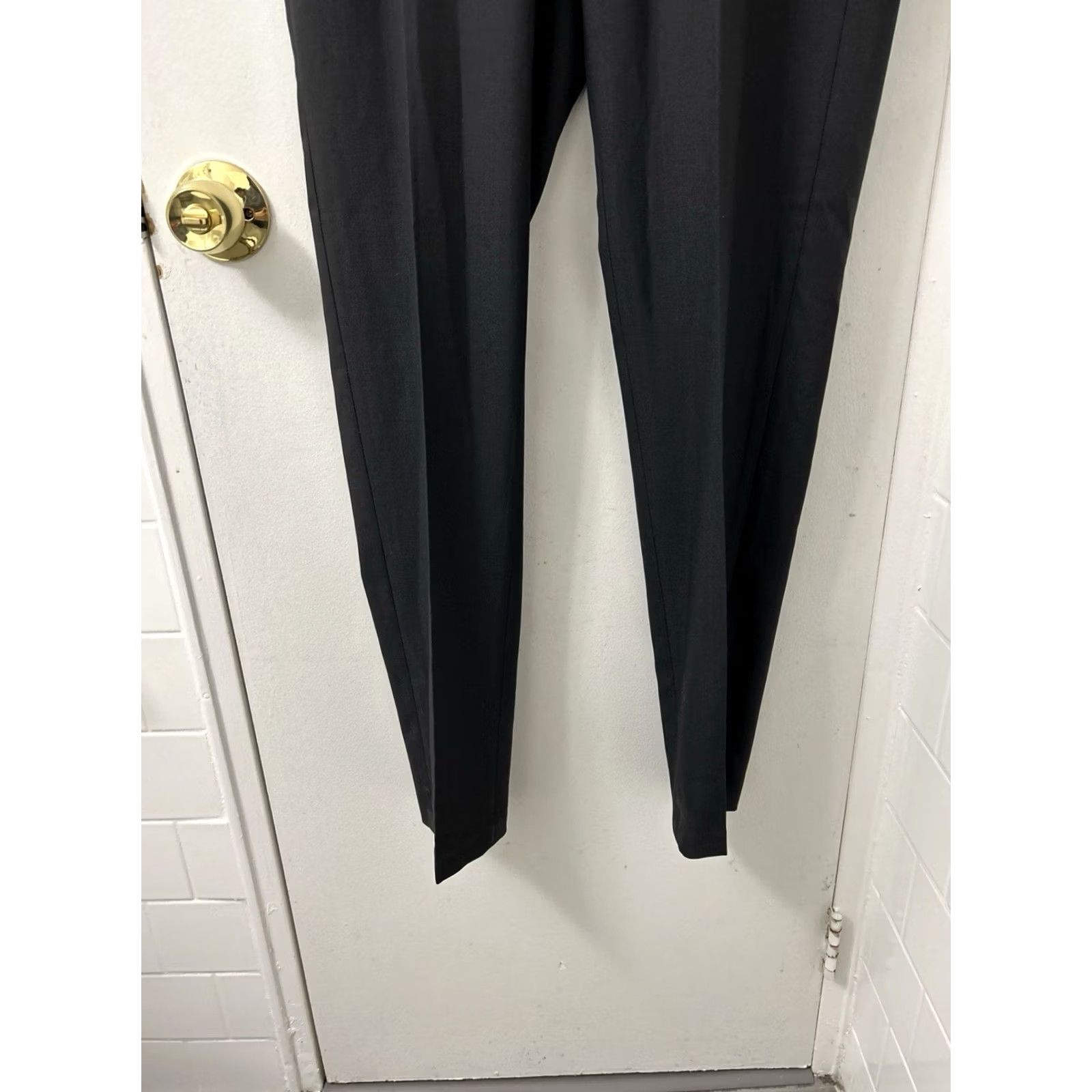 Haggar Haggar Premium Stretch Dress Pants Mens 30x32 Gray YKK Trousers NWT Slim Fit Size US 30 / EU 46 - 7 Thumbnail