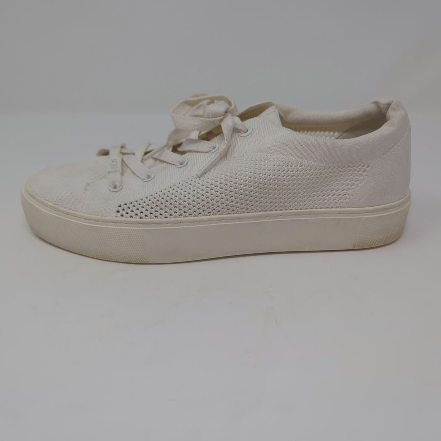 Ugg UGG Womens Zilo Knit White Casual Womens Size 10 Size US 10 / EU 43 - 2 Thumbnail