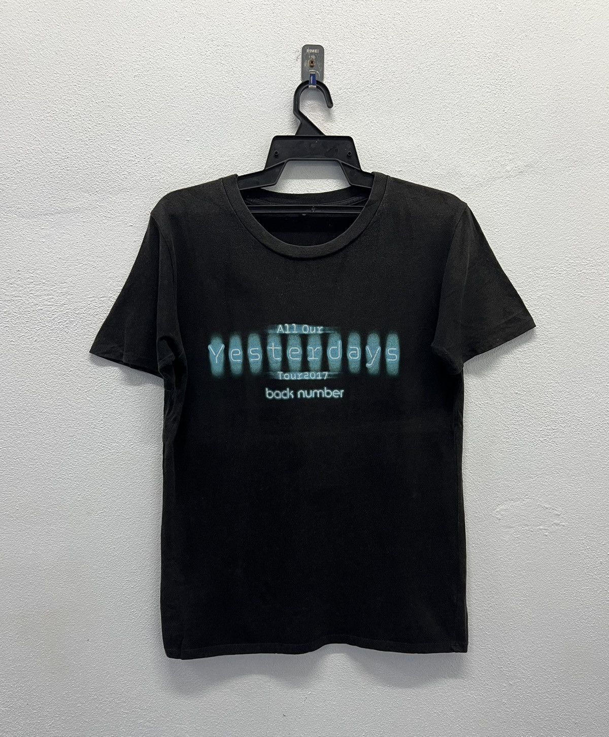 Band Tees × Japanese Brand 🔥grailsale🔥 BACK NUMBER ALL OUR YESTERDAYS TOUR 2017 SHIRT Size US M / EU 48-50 / 2 - 1 Thumbnail