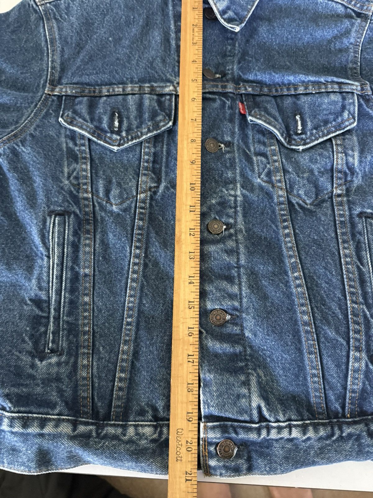 Levi's Vintage Clothing Vintage Levi's Trucker Jacket Men size 40 70506 Made in USA Size US L / EU 52-54 / 3 - 12 Thumbnail
