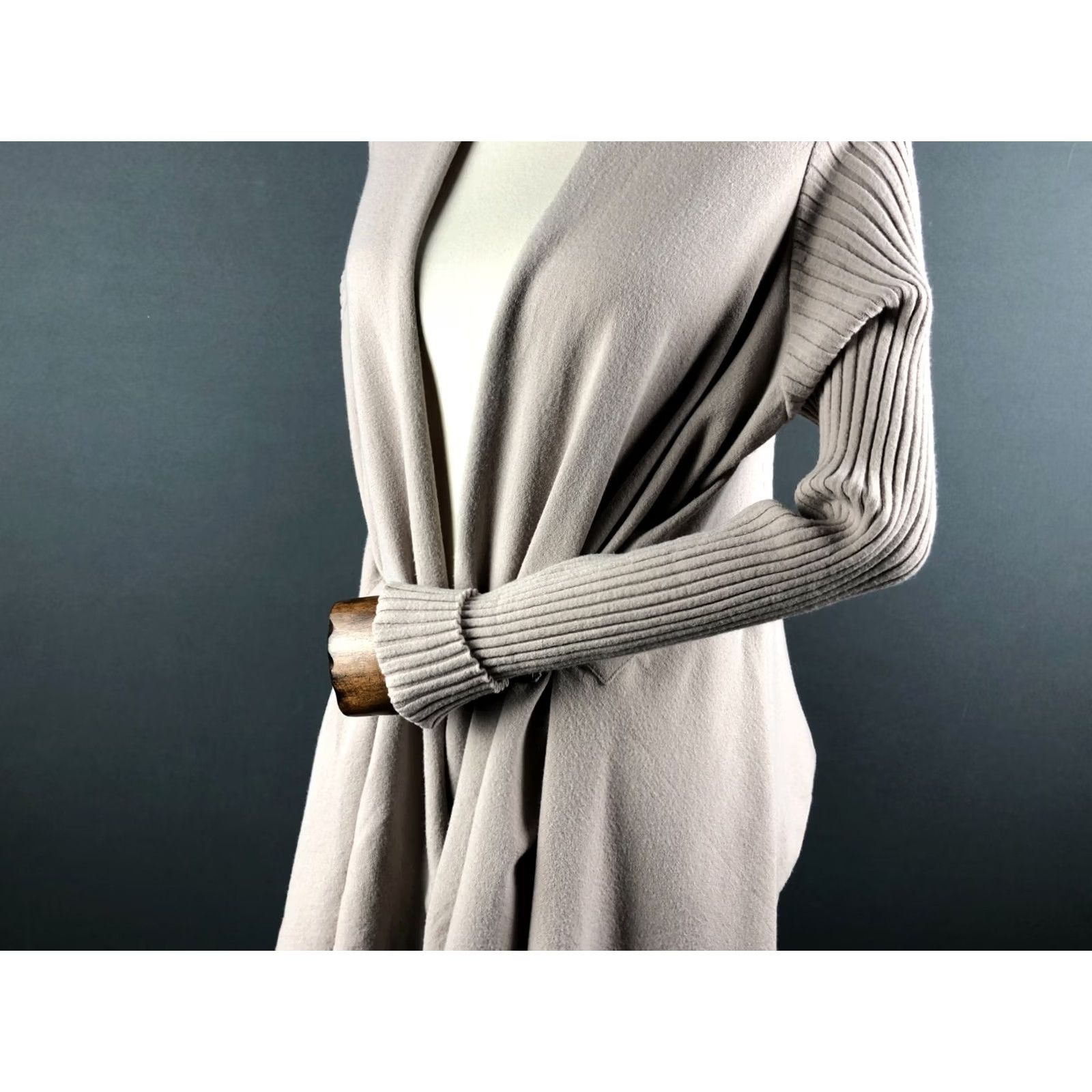 Sarah Pacini Sarah Pacini Women's Cardigan Sweater Beige Wool Blend V-Neck Belted Asymmetric Hem Long Sleeve L Size L / US 10 / IT 46 - 7 Thumbnail