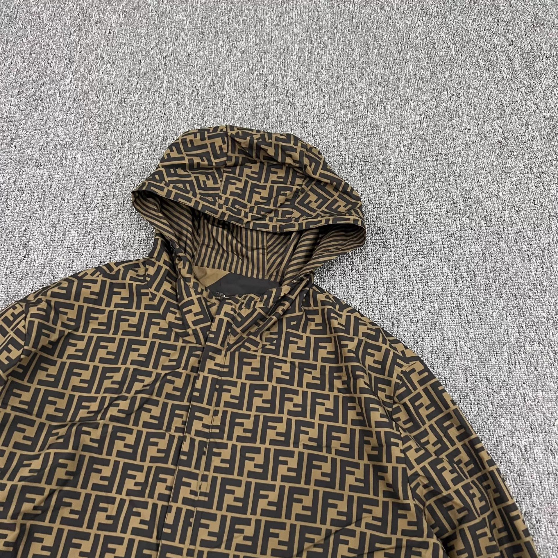 Fendi Fendi 2-Sided FF Monogram Hooded Zip Jacket Size 54 Size US L / EU 52-54 / 3 - 4 Thumbnail