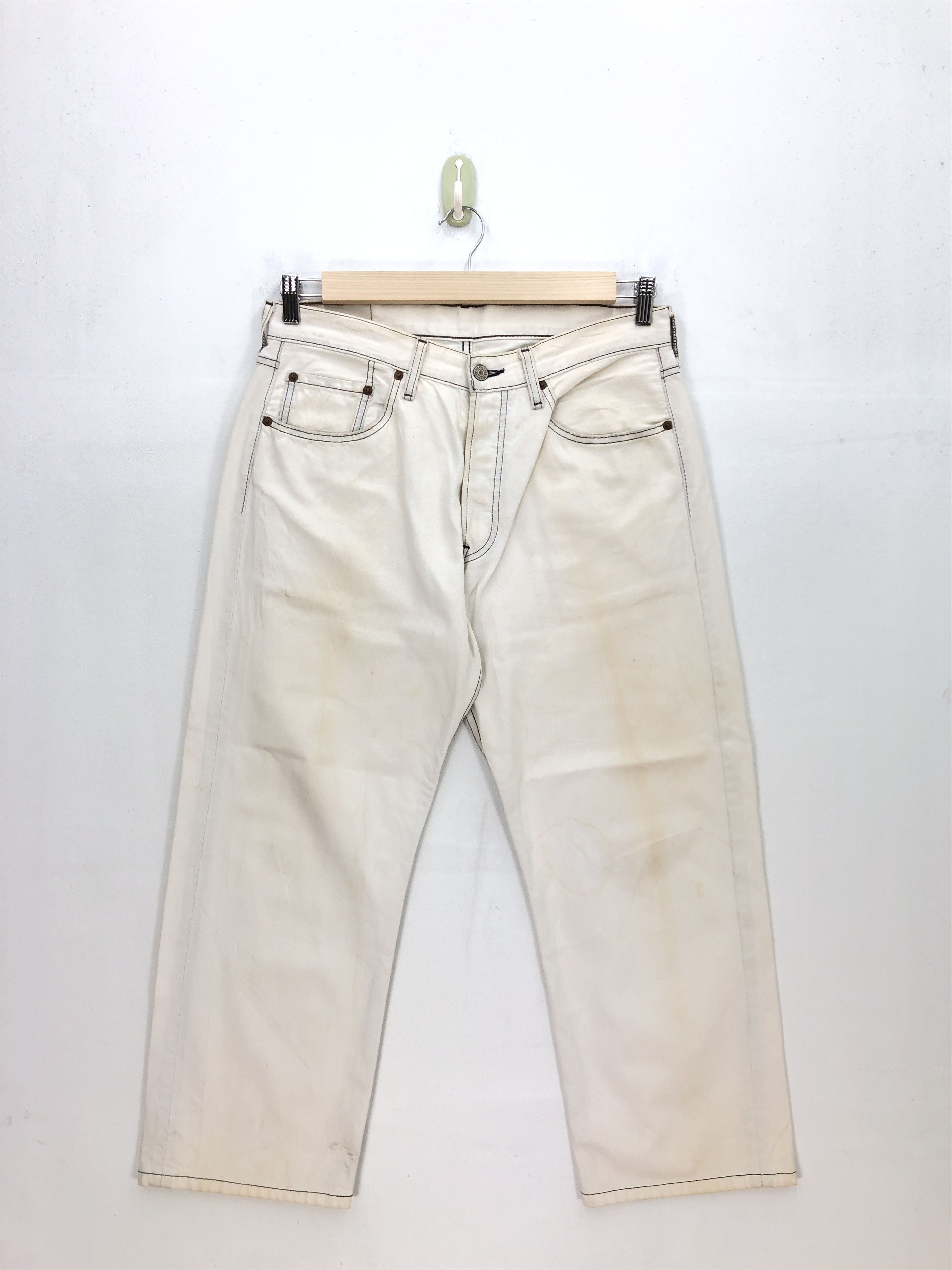 Levi's Vintage Levis 501 Light Wash Jeans Levi's 501 White Denim Size US 32 / EU 48 - 1 Thumbnail
