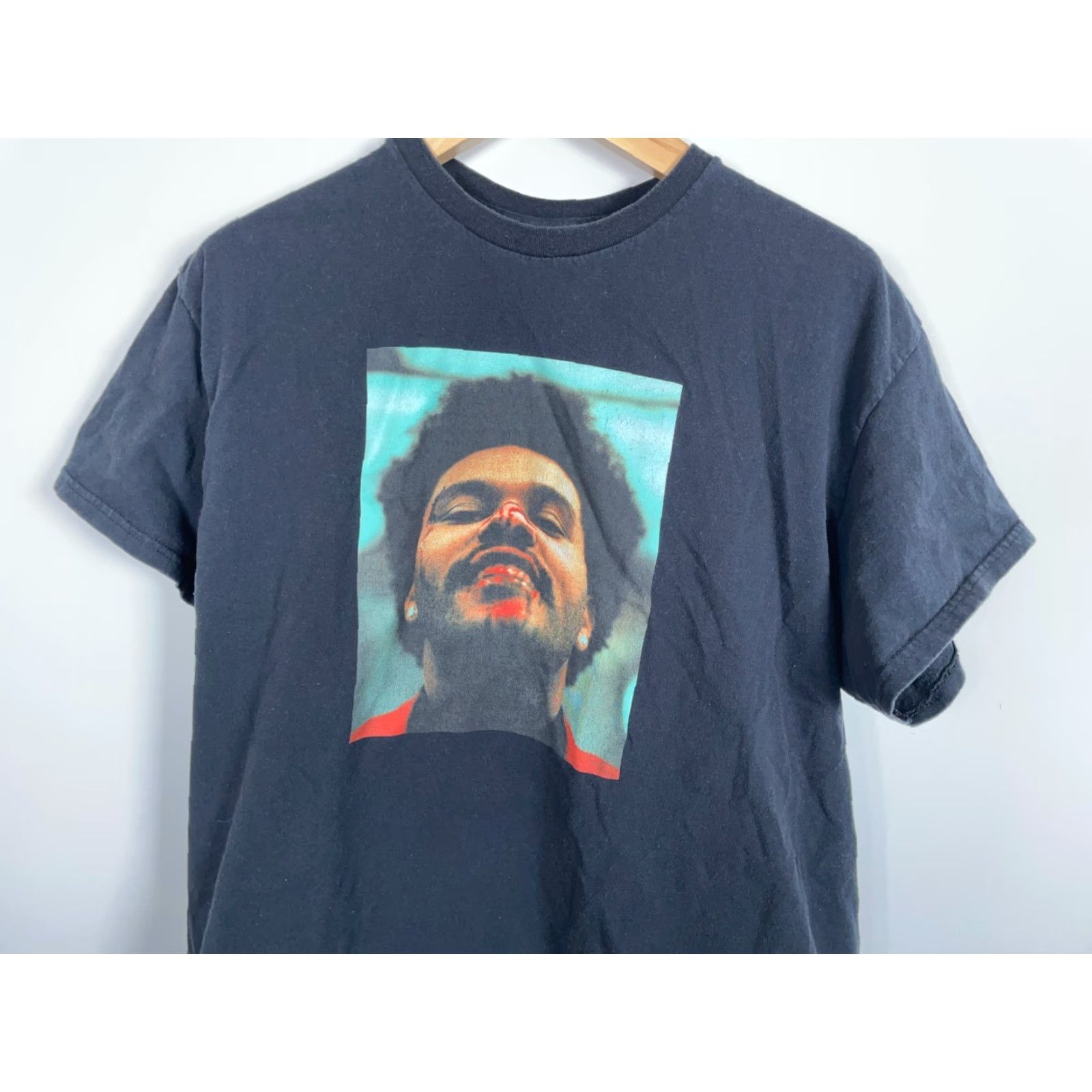 Vintage VINTAGE Weeknd After Hours Tour T-Shirt XO Black Short Sleeve Crew Neck Adult Large Men Graphic Print 2020-2029 Size US L / EU 52-54 / 3 - 4 Thumbnail