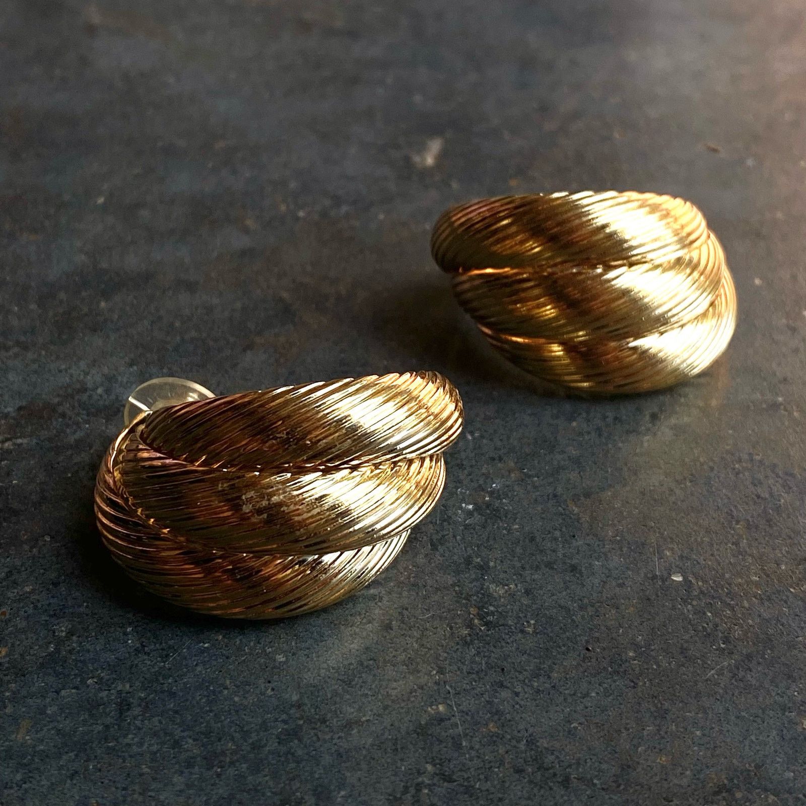 Vintage Vtg 80s Gold Tone Chunky Hoop Earrings Size ONE SIZE - 4 Thumbnail