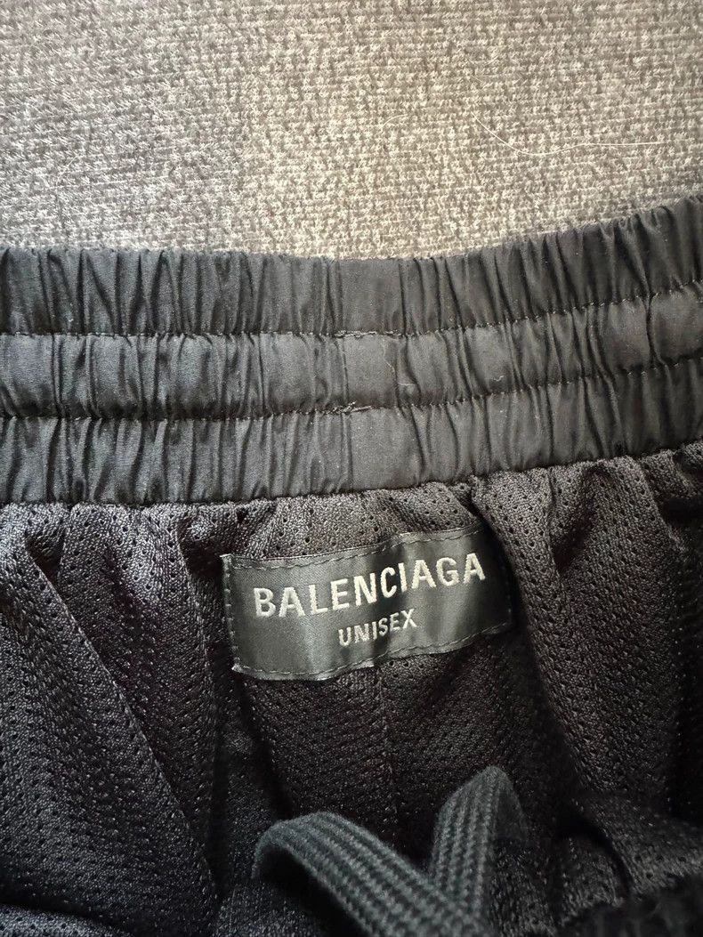 Balenciaga Balenciaga size XS Basketball series nylon sweatpants Size US 27 - 3 Thumbnail