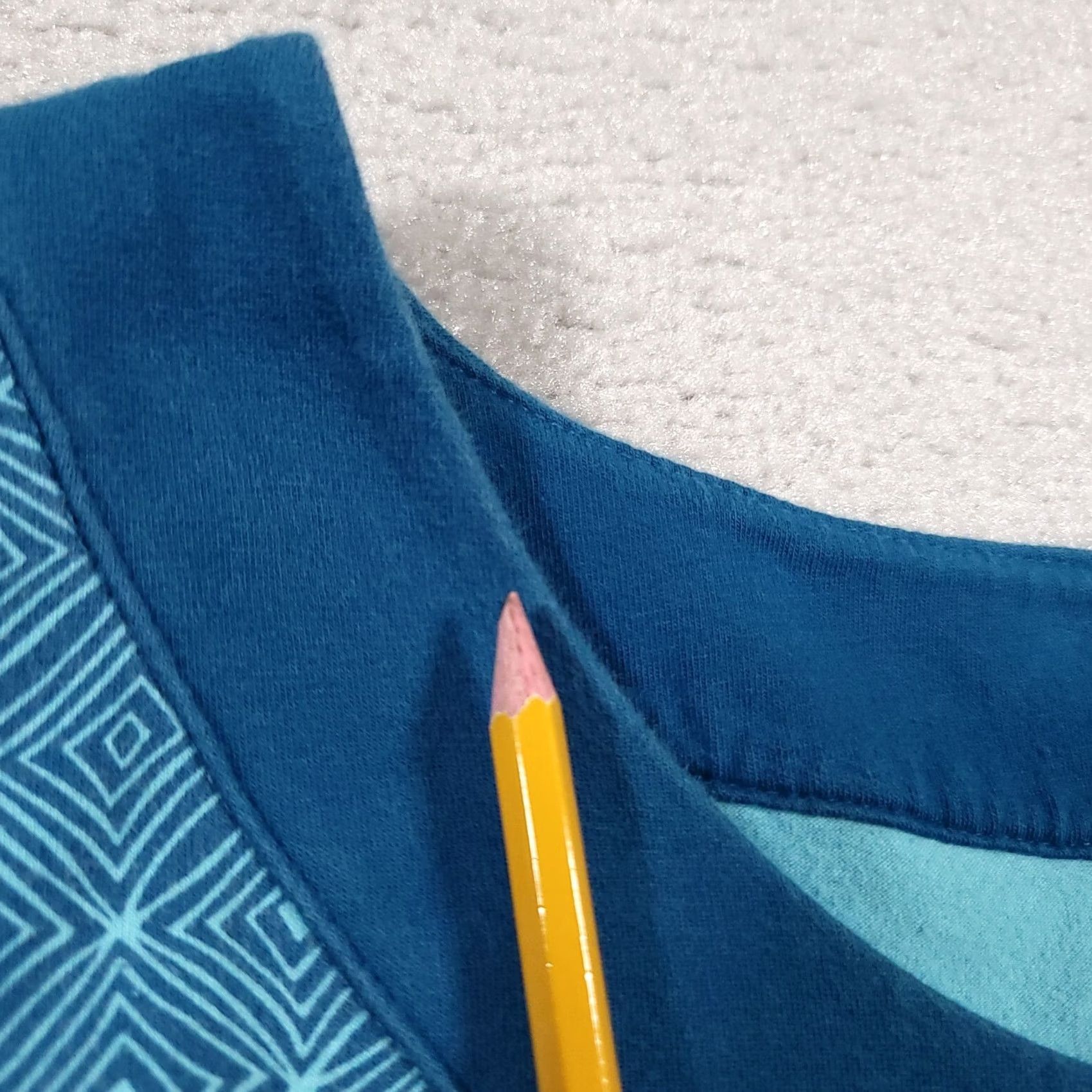 Croft & Barrow Croft & Barrow Tank Top Sleeveless Shirt Women’s Large Blue Geometric Round Neck Size L / US 10 / IT 46 - 5 Thumbnail
