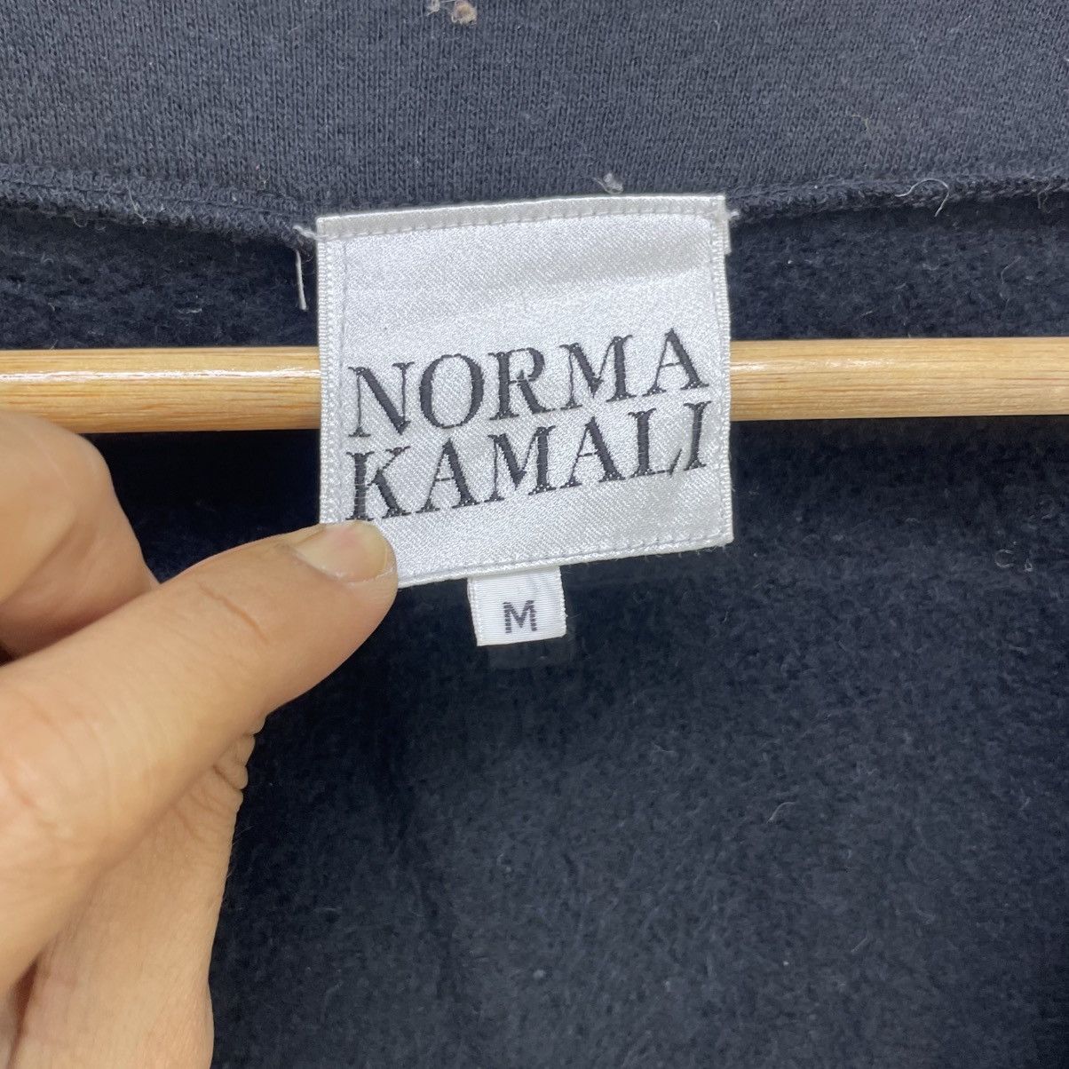Norma Kamali 💥Vintage Norma Kamali Black Cardigan Jacket Size M / US 6-8 / IT 42-44 - 4 Thumbnail