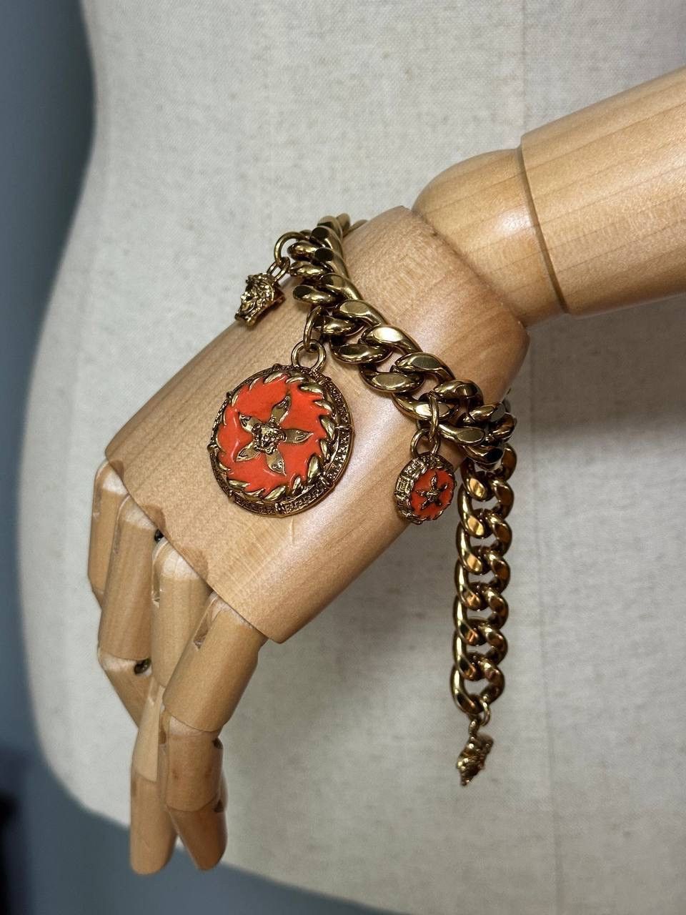 Versace Versace Bracelet Medusa Logo Orange Star Fish Gold Auth Size ONE SIZE - 2 Thumbnail