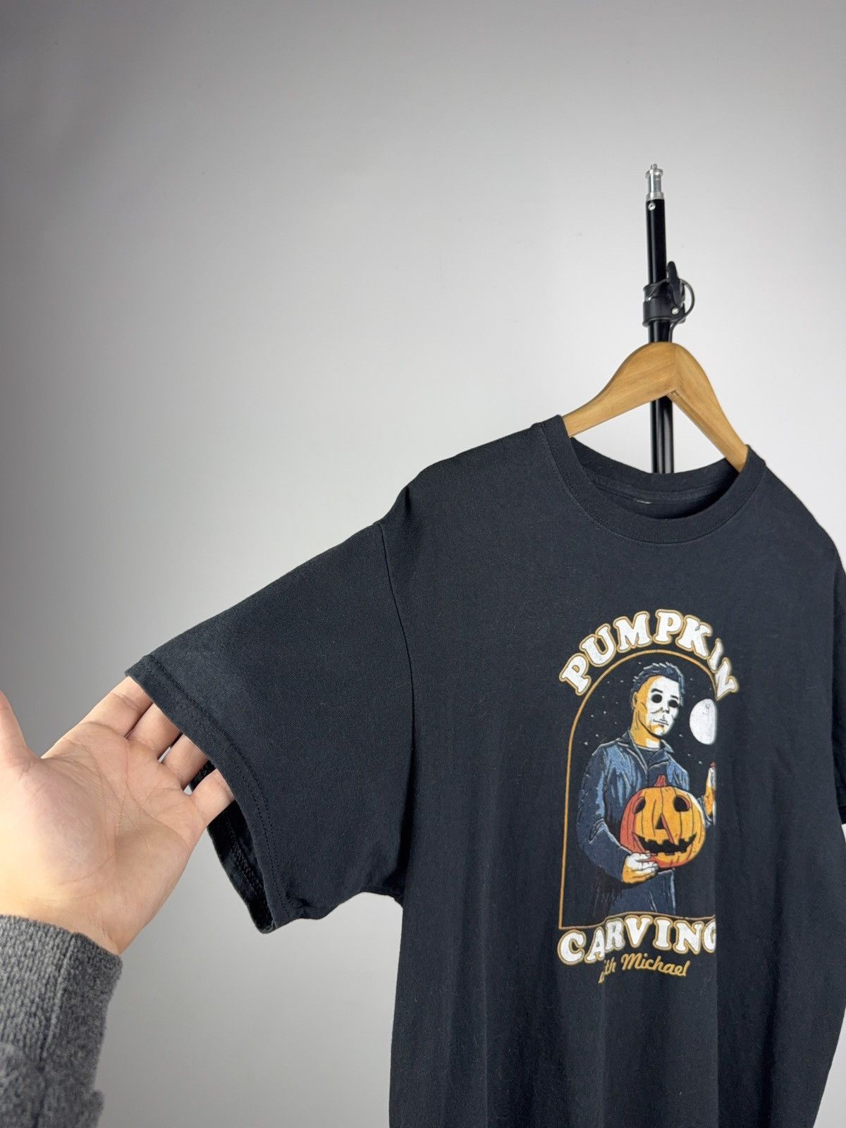 Vintage 🔪Horror Movie 00s pumpkin carving withmichael Halloween Tee Size US L / EU 52-54 / 3 - 5 Thumbnail