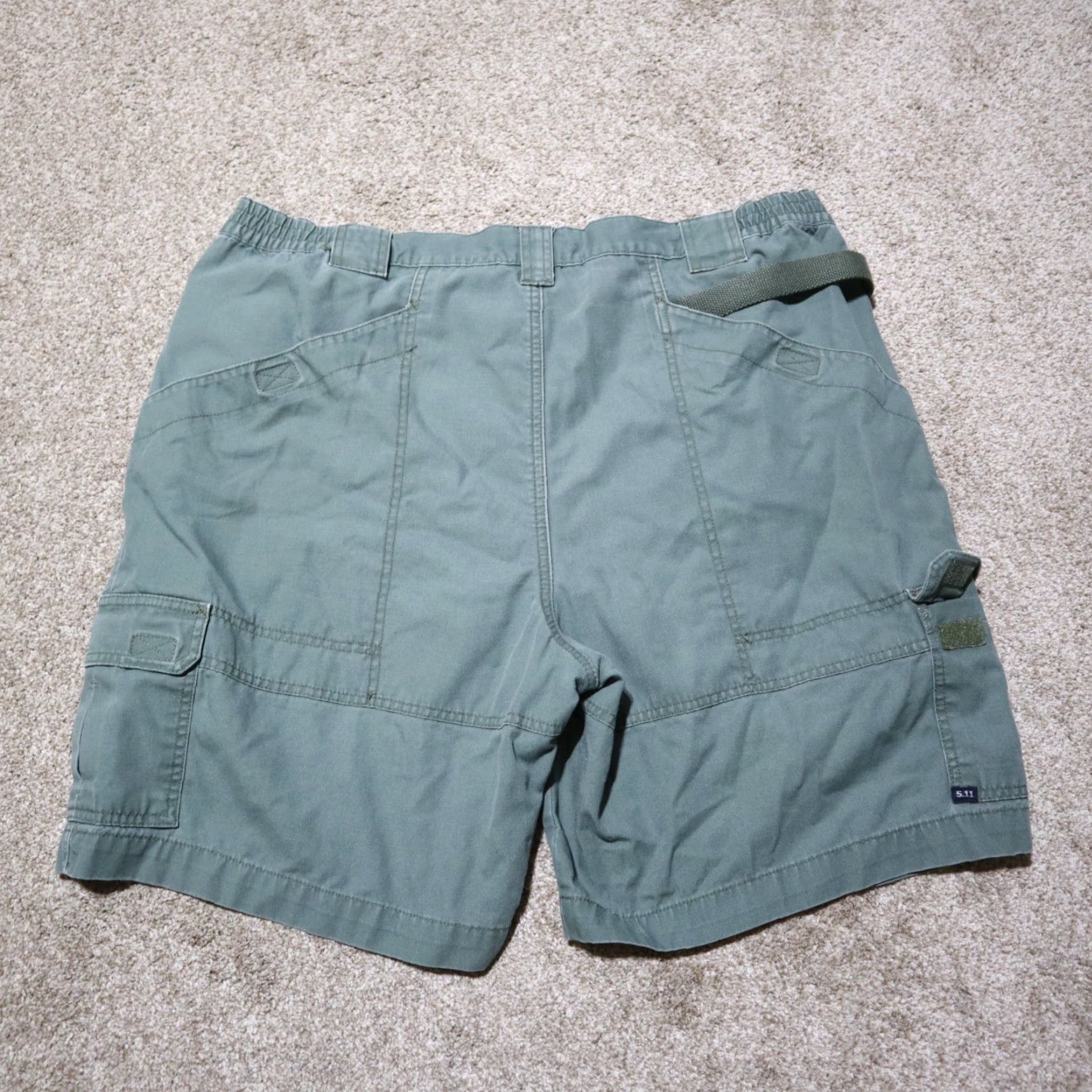 Vintage VINTAGE 5.11 Tactical Shorts Green Cargo Short Mens 42 Cargo Pocket Pockets Regular Cotton Khaki Outdoor 90s? Size US 36 / EU 52 - 7 Thumbnail