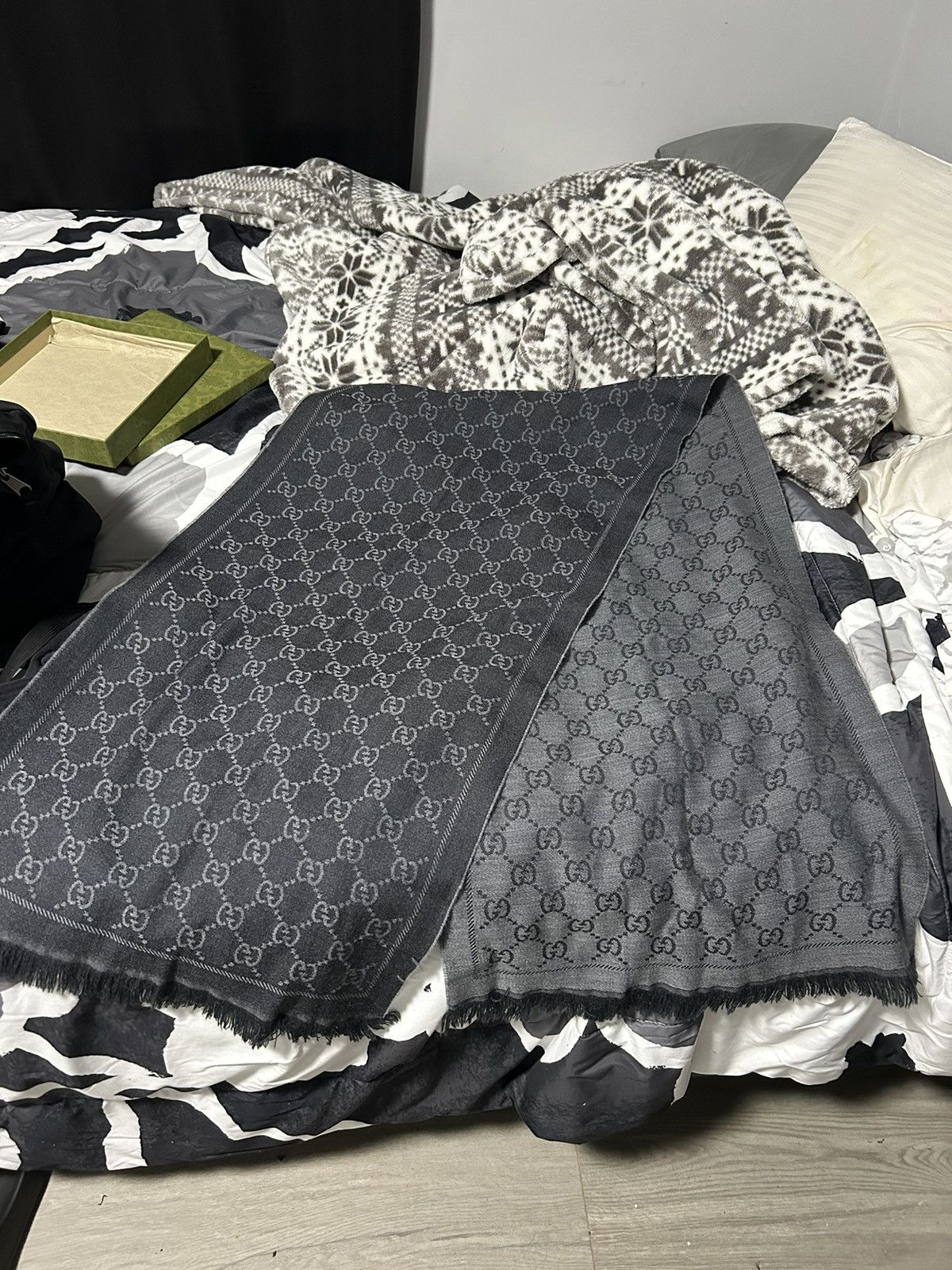 Gucci Gucci scarf Size ONE SIZE - 2 Thumbnail