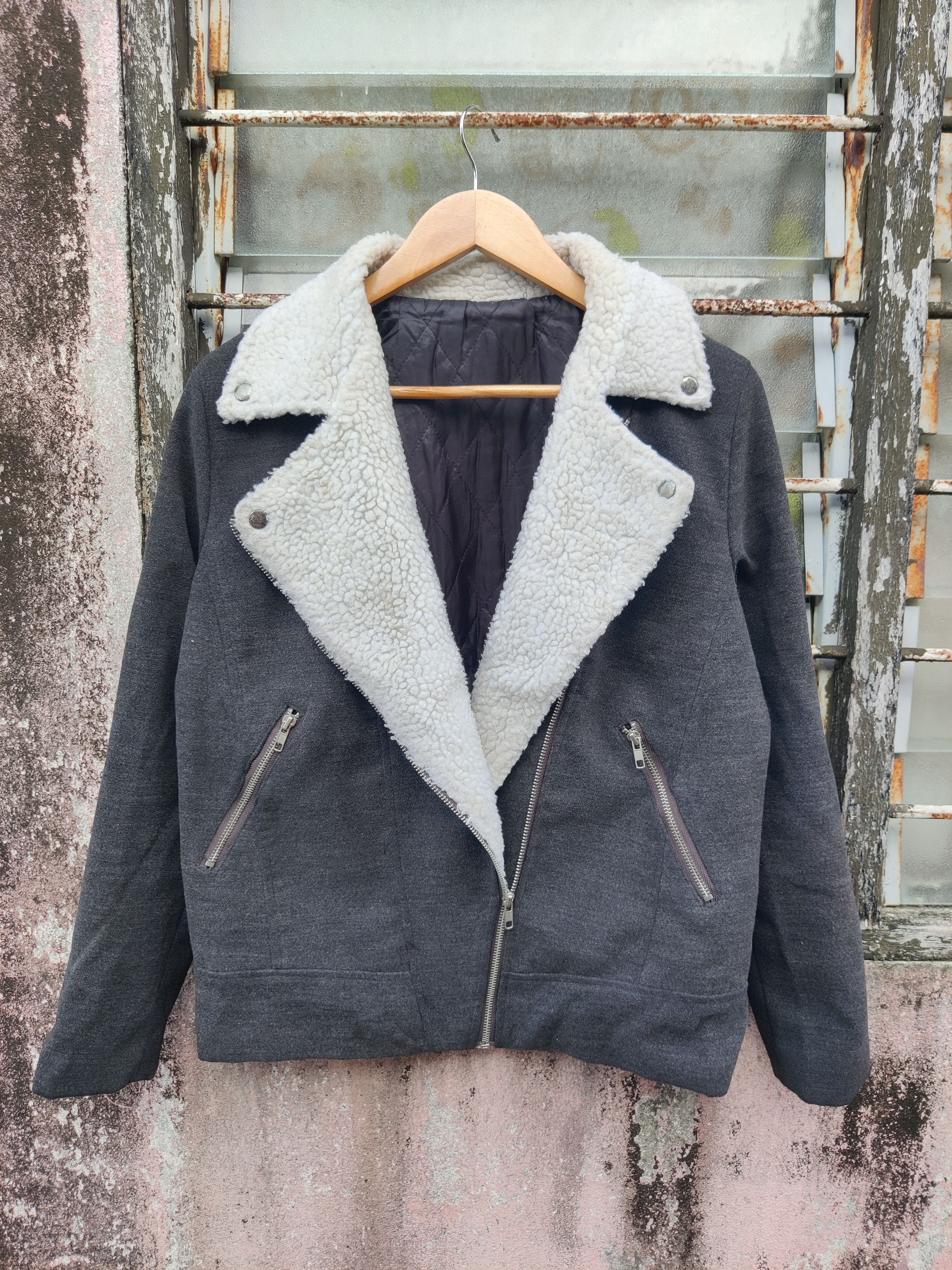 Japanese Brand Vintage Distressed Double Coller Punk Faux Fur Jacket Size US S / EU 44-46 / 1 - 2 Thumbnail
