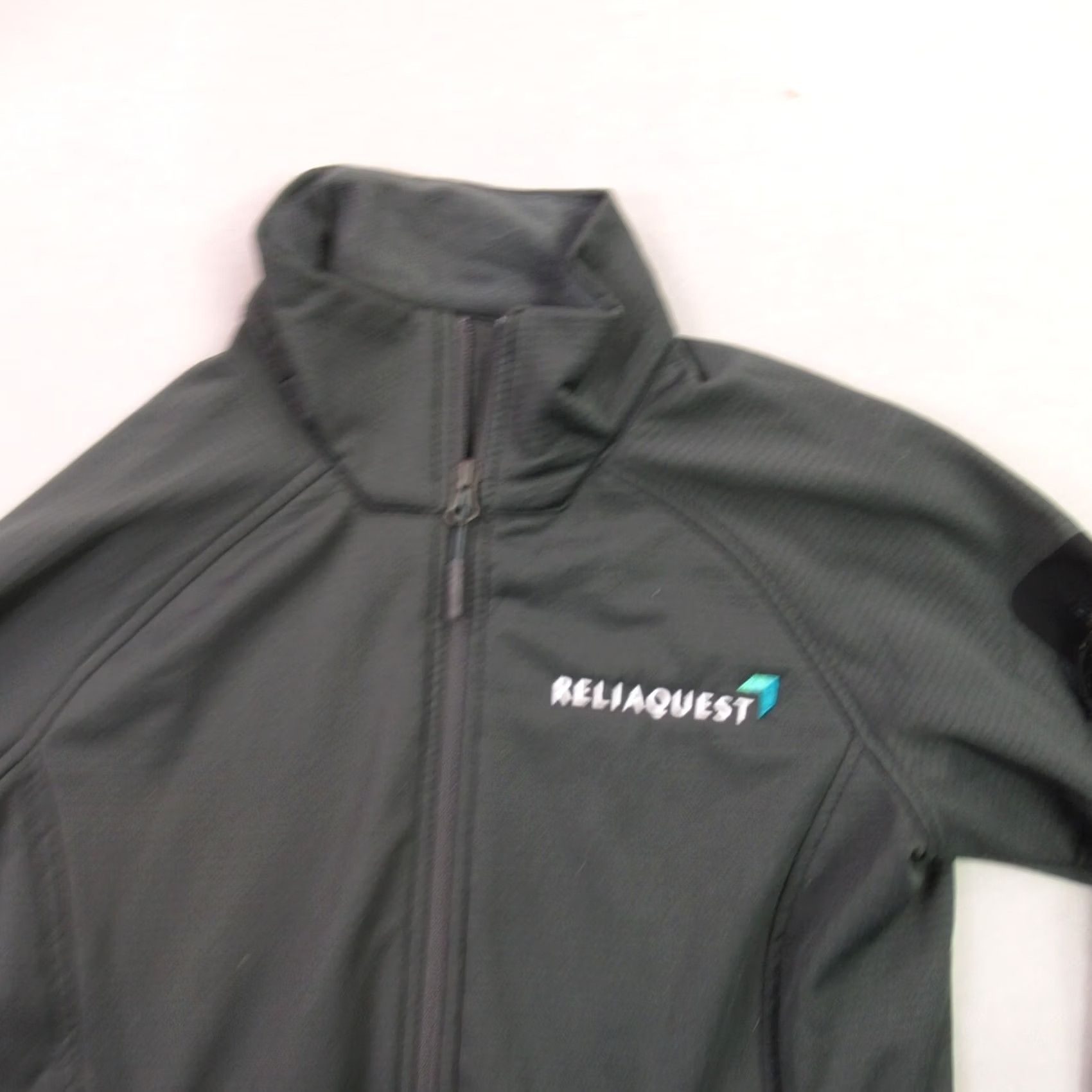 The North Face The North Face Jacket Womens Small Full Zip Long Sleeve Gray Outdoors Pockets Size S / US 4 / IT 40 - 2 Thumbnail