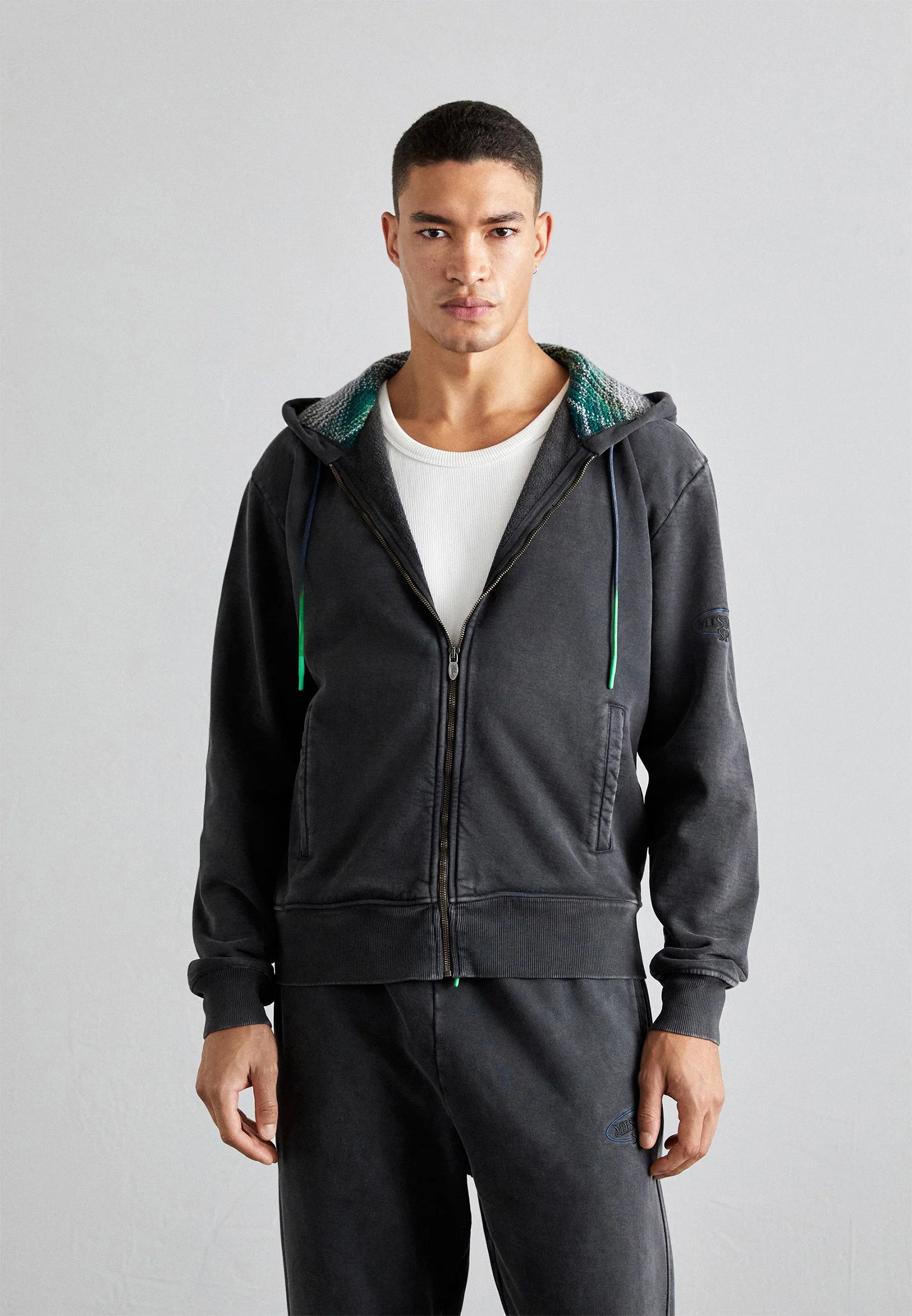Missoni o1y0225 Logo Hoodie in Lead Size US M / EU 48-50 / 2 - 5 Thumbnail