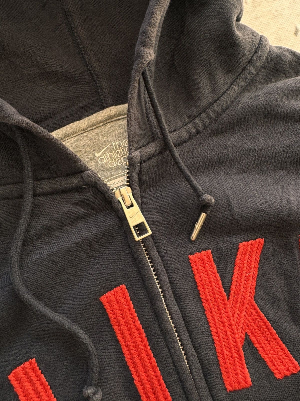 Nike × Vintage NIKE VINTAGE CENTER LOGO OVERSIZE BOXY ZIP HOODIE Size US XL / EU 56 / 4 - 4 Thumbnail