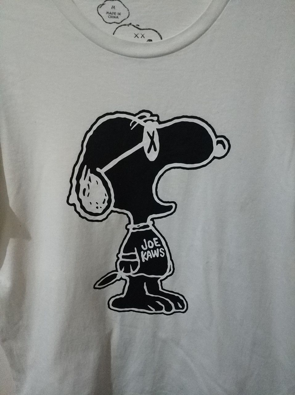 Kaws × Peanuts × Uniqlo Vintage Uniqlo x Kaws x Peanuts T-Shirt M Excellent Size US M / EU 48-50 / 2 - 2 Thumbnail