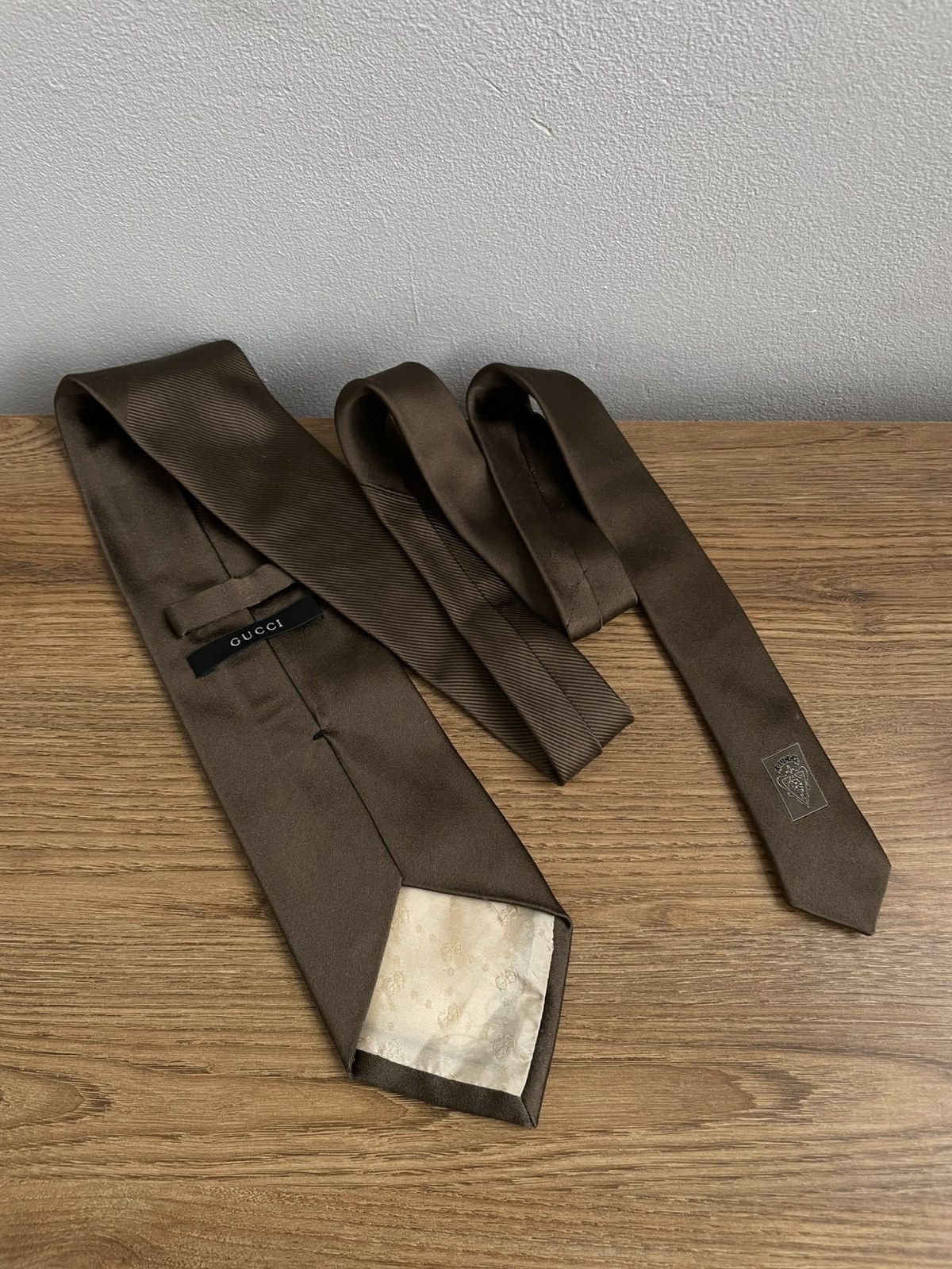 Gucci Tie 100% Silk Brown Striped Abstract GG Made in Italy