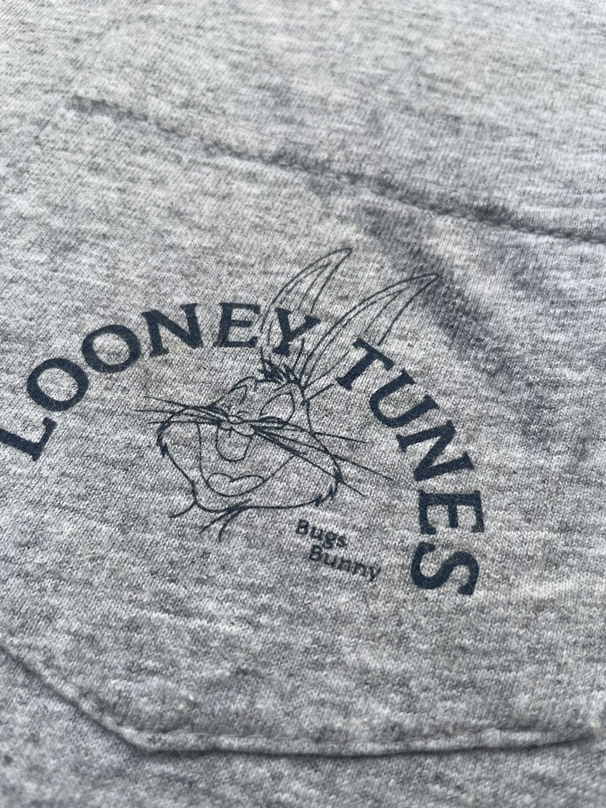 Warner Bros Vintage Bugs Bunny Looney Tunes Single Pocket Tee Size US S / EU 44-46 / 1 - 12 Thumbnail