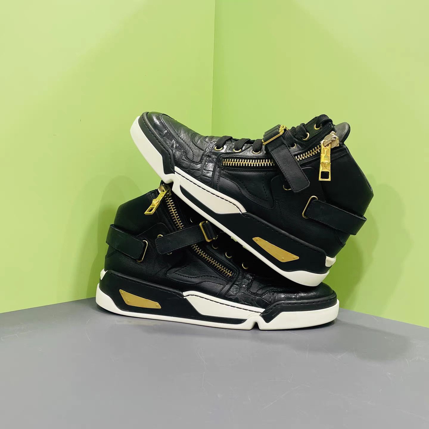 Versace Versace Crocodile High-Top Black Gold K15 Size US 9 / EU 42 - 4 Thumbnail