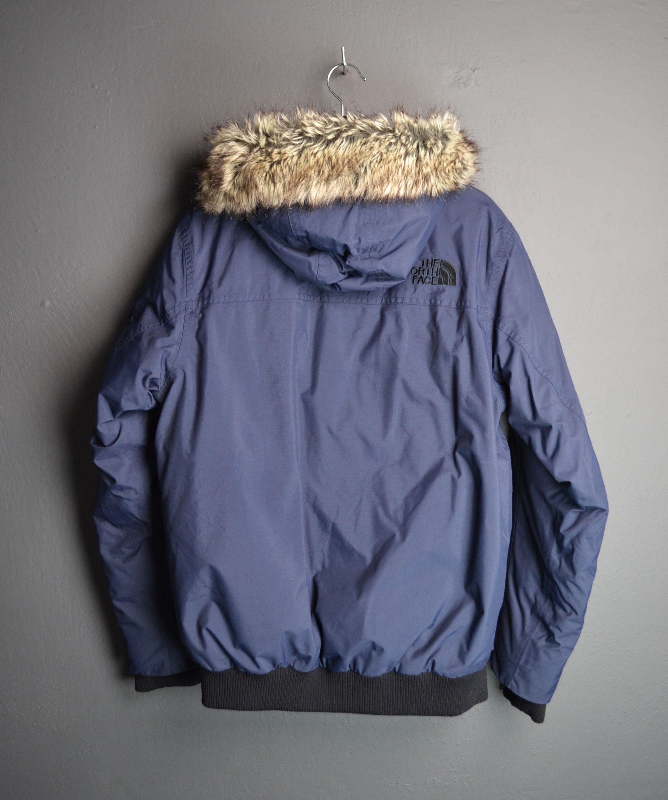The North Face The North Face McMurdo Bomber Blue Down Jacket M Size US M / EU 48-50 / 2 - 14 Thumbnail