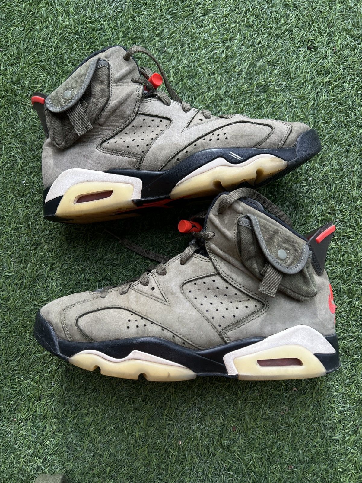 Jordan Brand × Travis Scott Nike Travis Scott x Air Jordan 6 Retro 'Olive' CN1084-200 Size US 8.5 / EU 41-42 - 2 Thumbnail