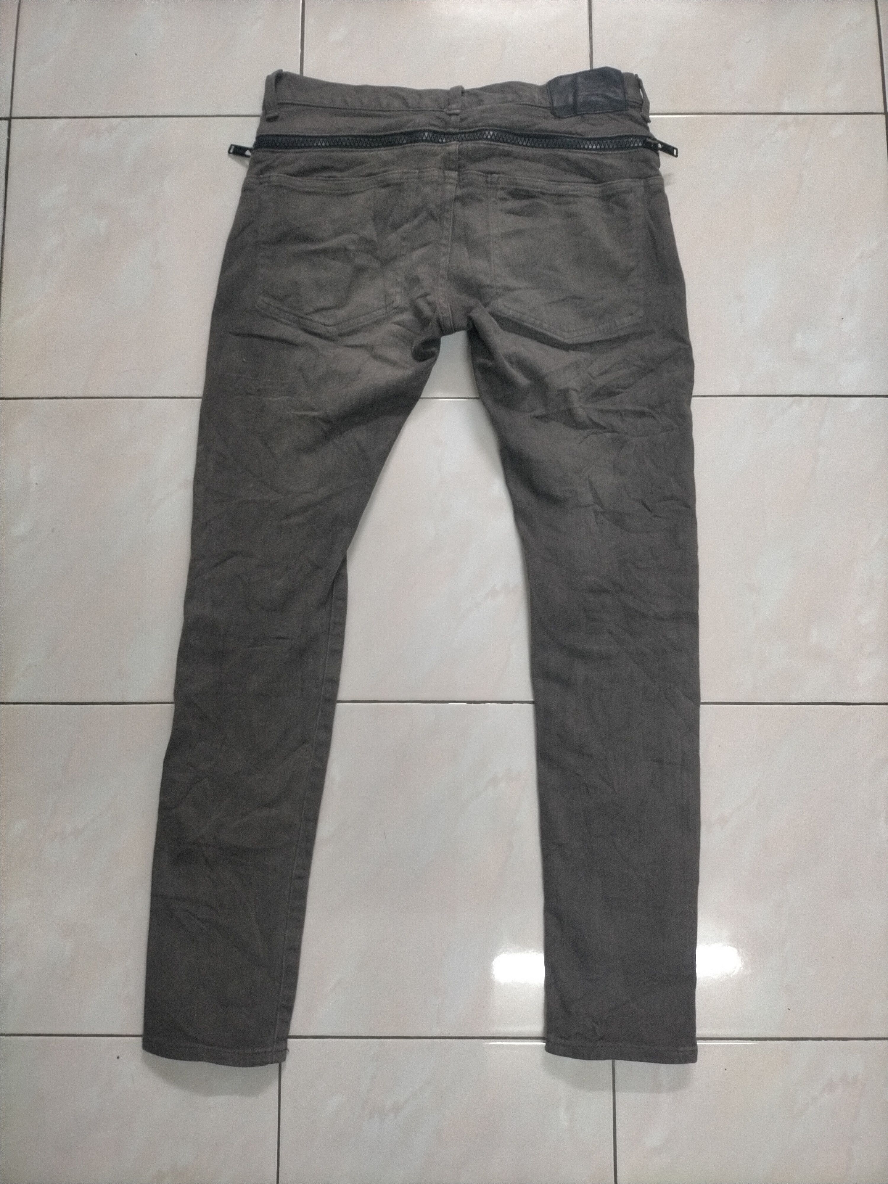 Jun Takahashi × Undercover Undercover Jun Takahashi Distressed Zipper Denim Size US 31 - 3 Thumbnail
